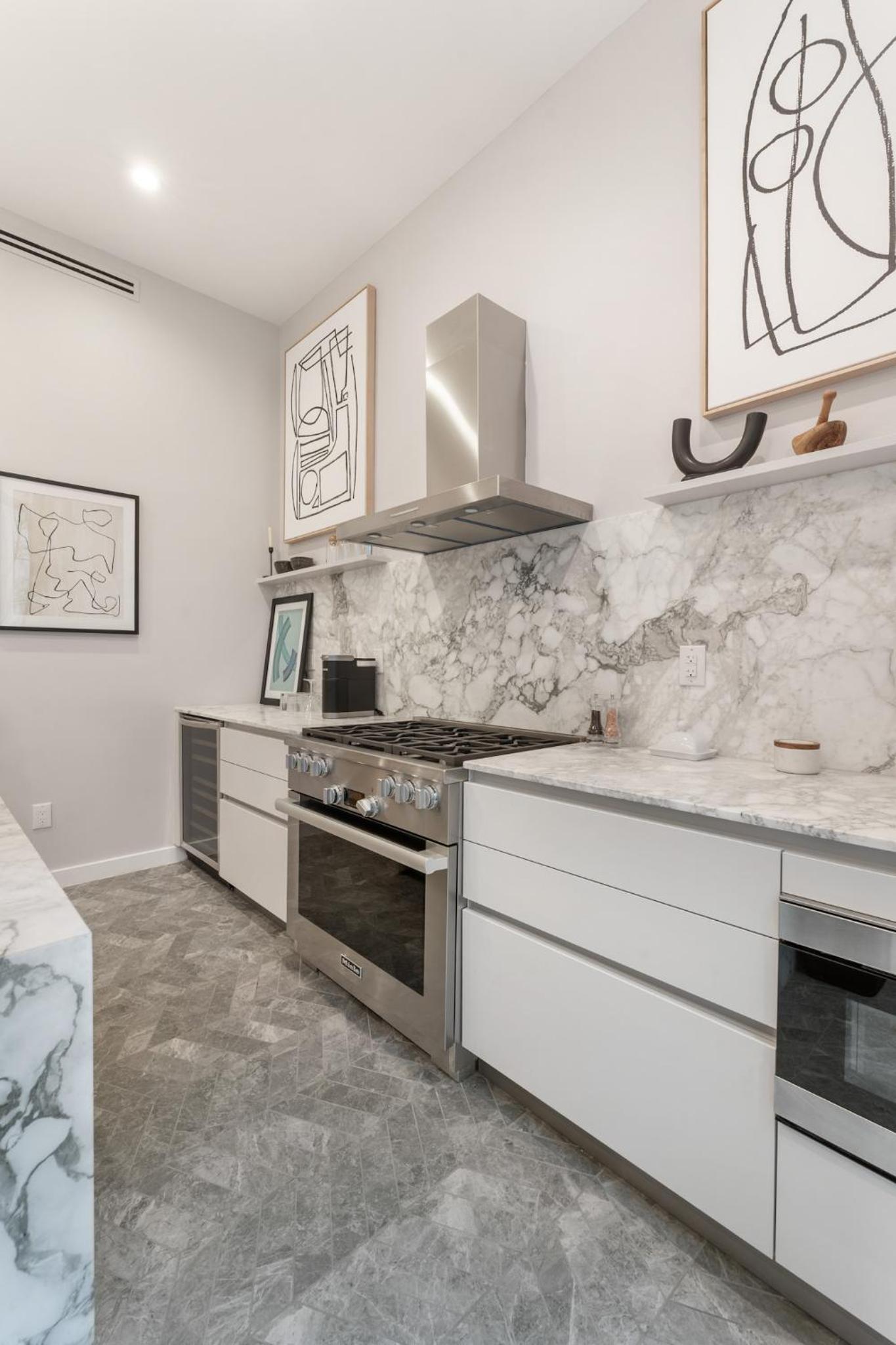 New York City Vacations - Luxurious Harlem Home with Modern Amenities, Outdoor Patio! - Property Image 3