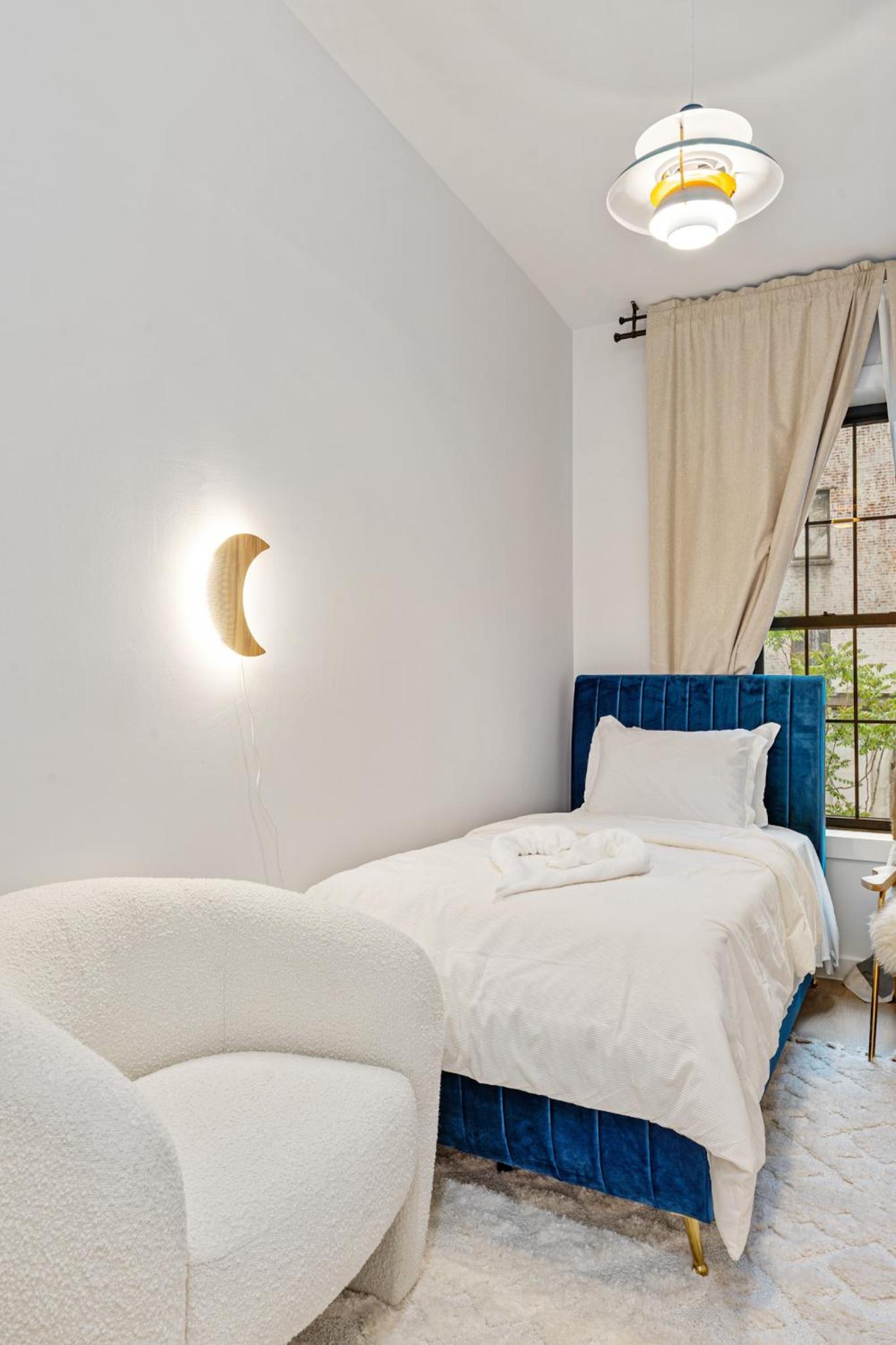 New York City Vacations - Luxurious Harlem Home with Modern Amenities, Outdoor Patio! - Property Image 44