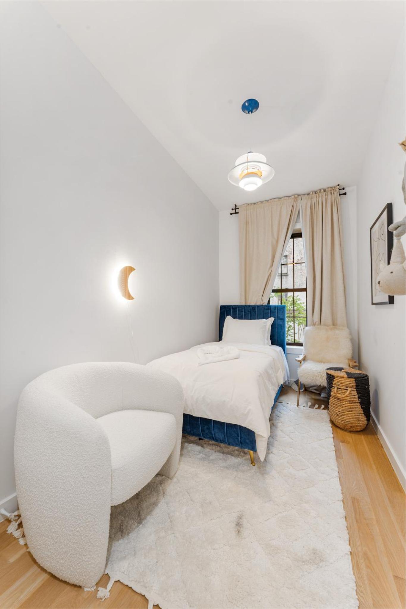 New York City Vacations - Luxurious Harlem Home with Modern Amenities, Outdoor Patio! - Property Image 45