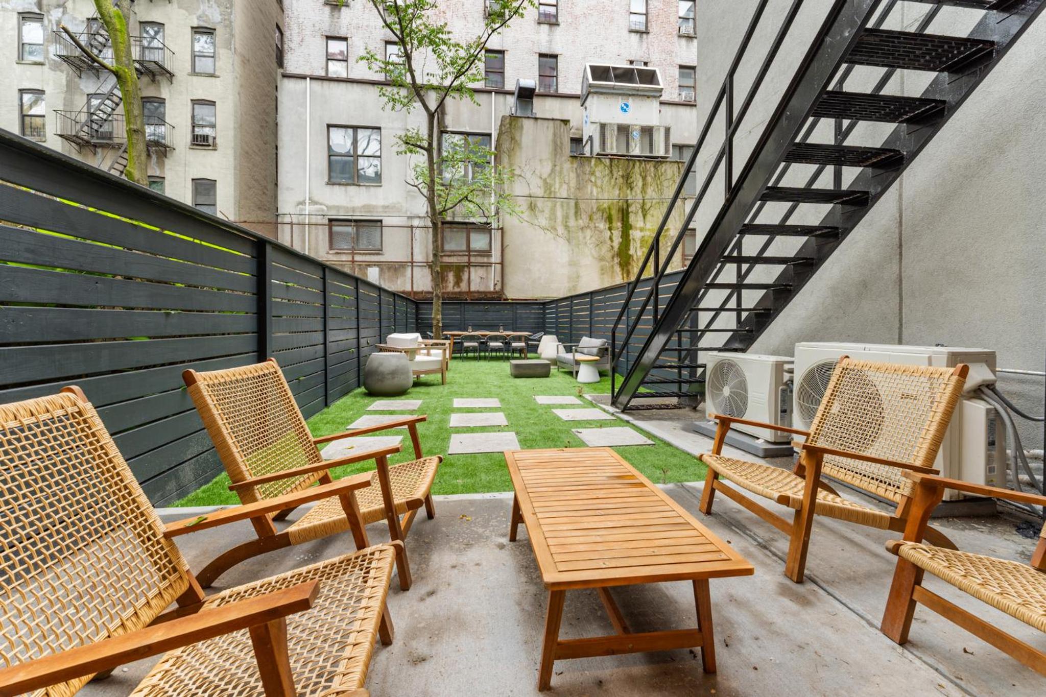 New York City Vacations - Luxurious Harlem Home with Modern Amenities, Outdoor Patio! - Property Image 27