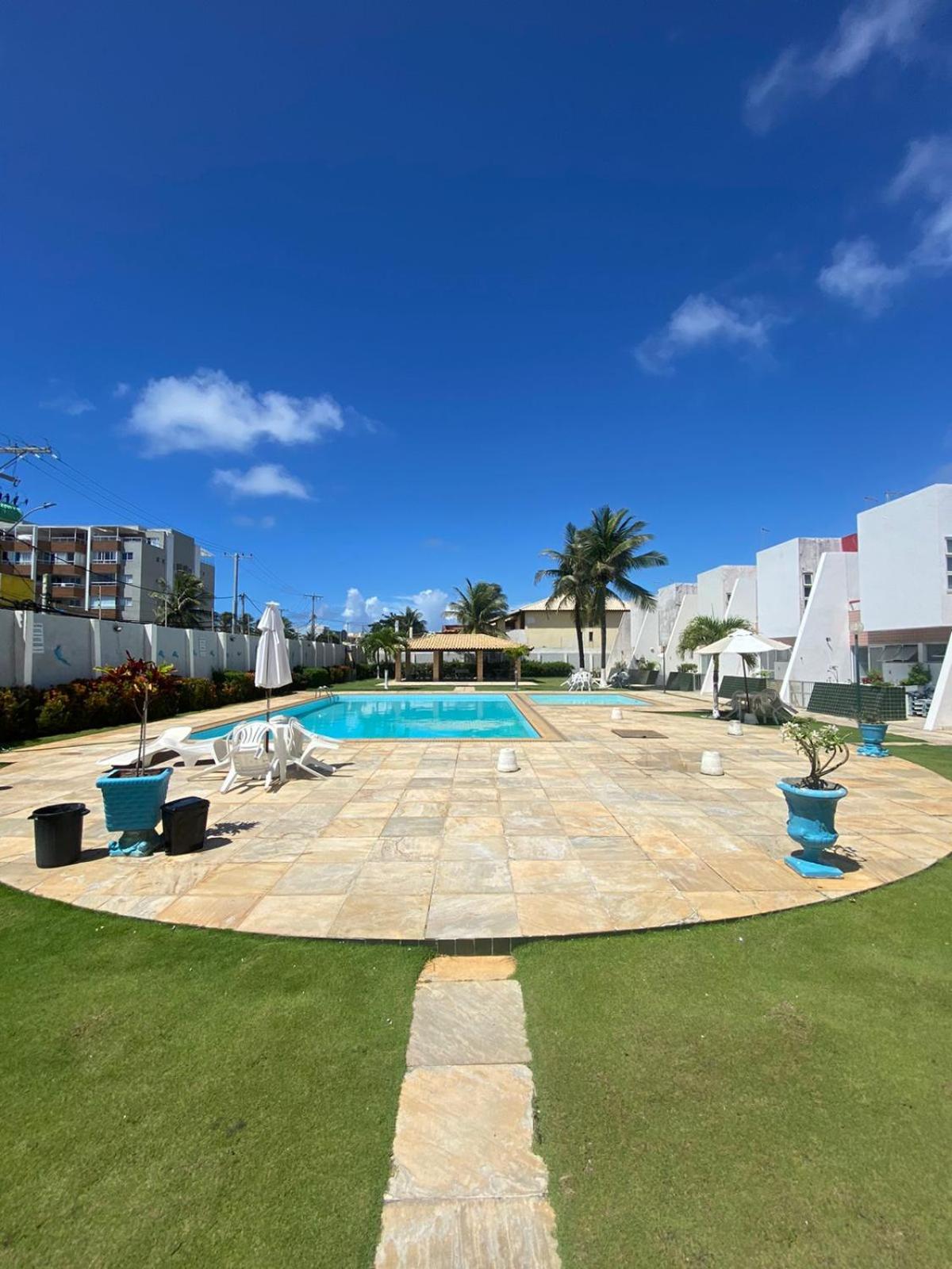 Casa de Praia 4 quartos- Praia do Flamengo- Salvador- Bahia- Brasil