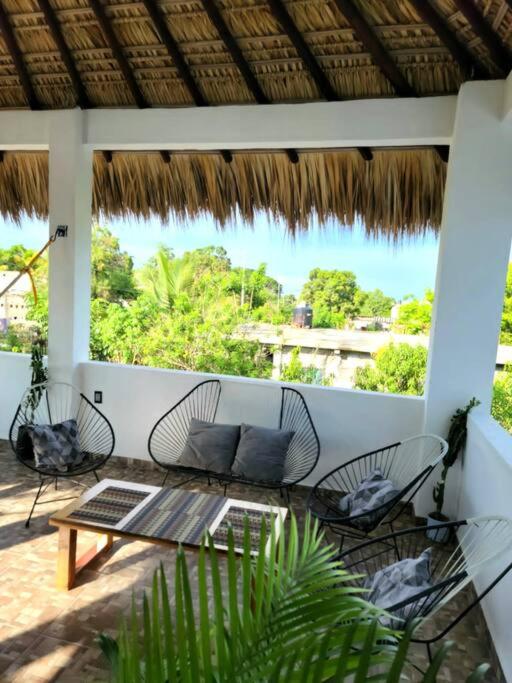 Villa a 5 min a playa Zicatela con Alberca,Terraza y Starlink
