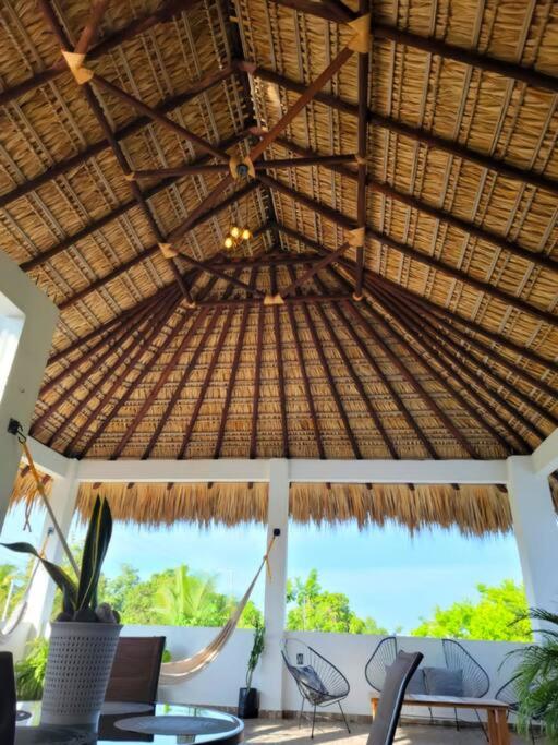 Villa a 5 min a playa Zicatela con Alberca,Terraza y Starlink