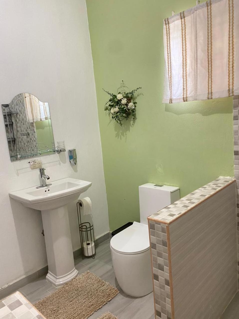 Only Room By Merengue House, 8 minutos airport