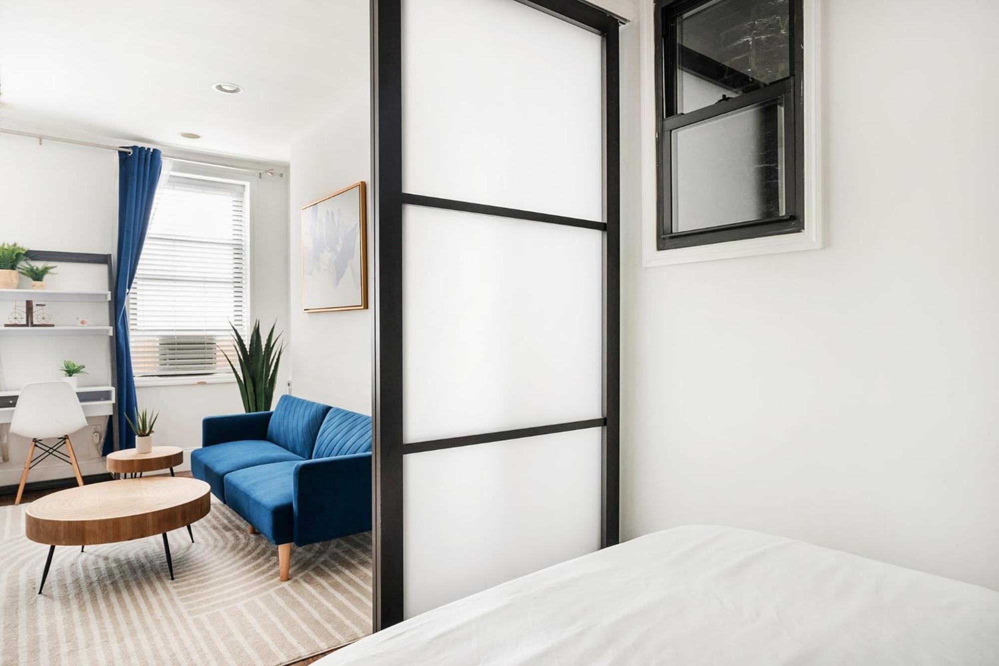 69-2B Prime Lower East East BRAND NEW 1br Apt