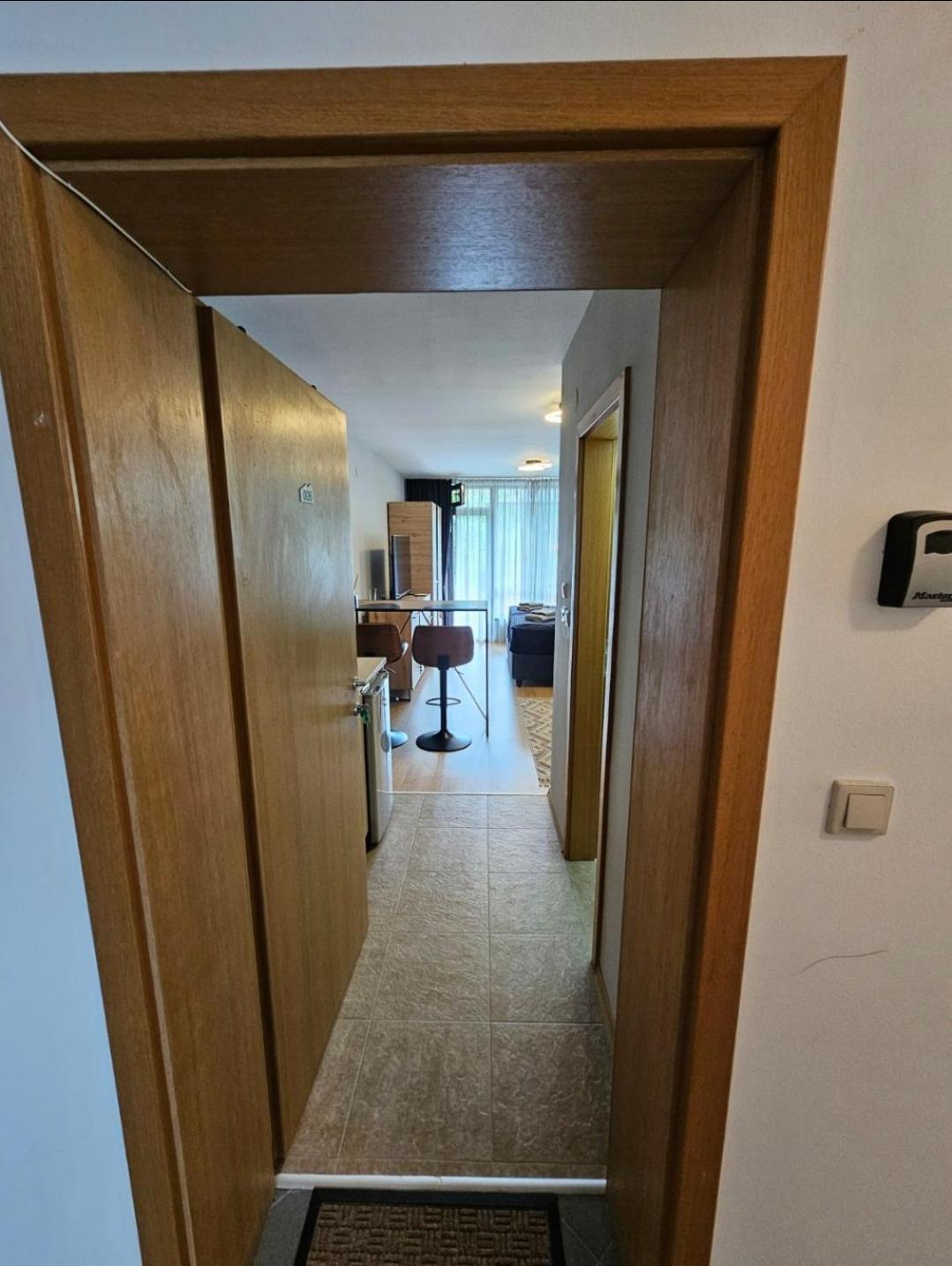 Aspen Suites Luxury Studio A006