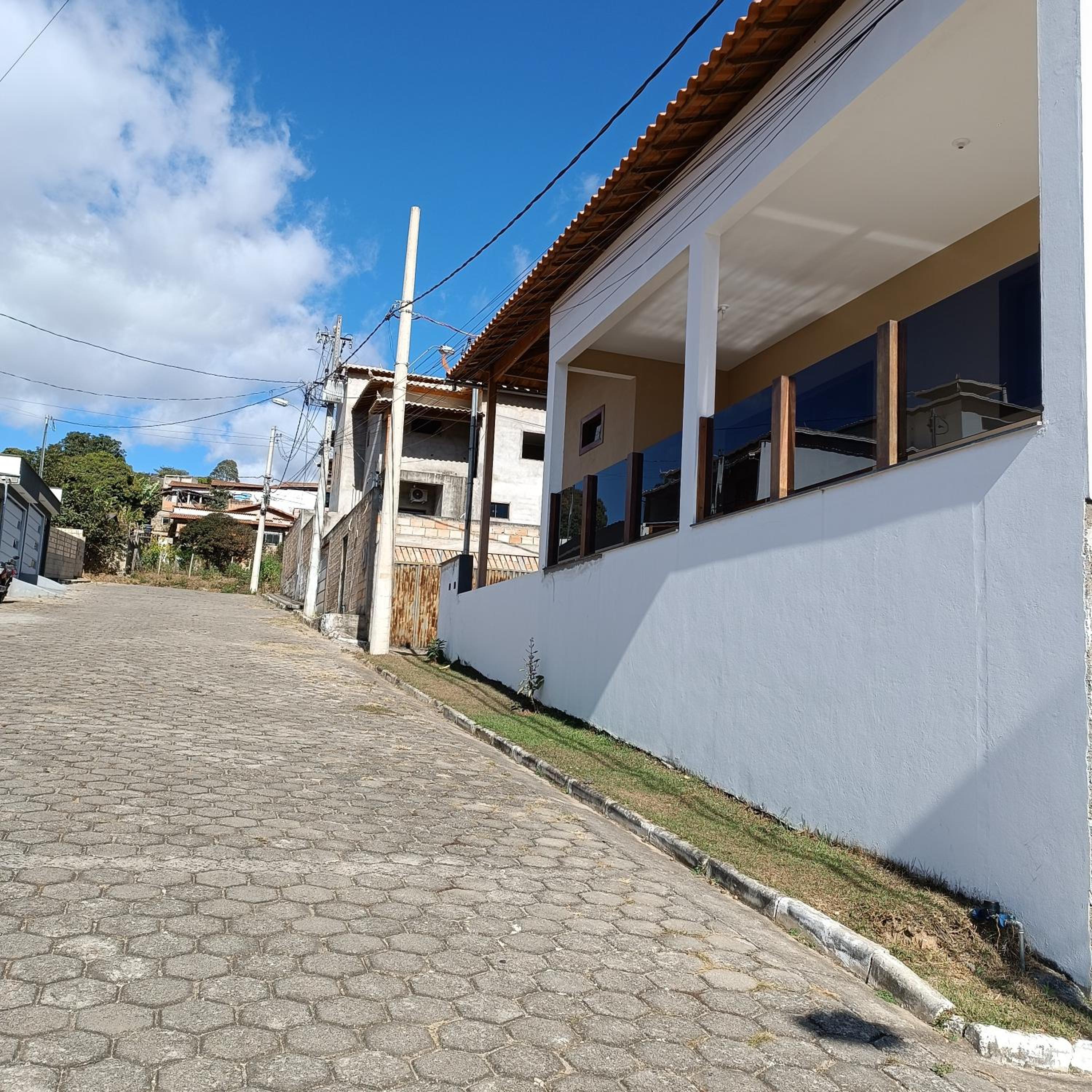Sua casa em nossa casa