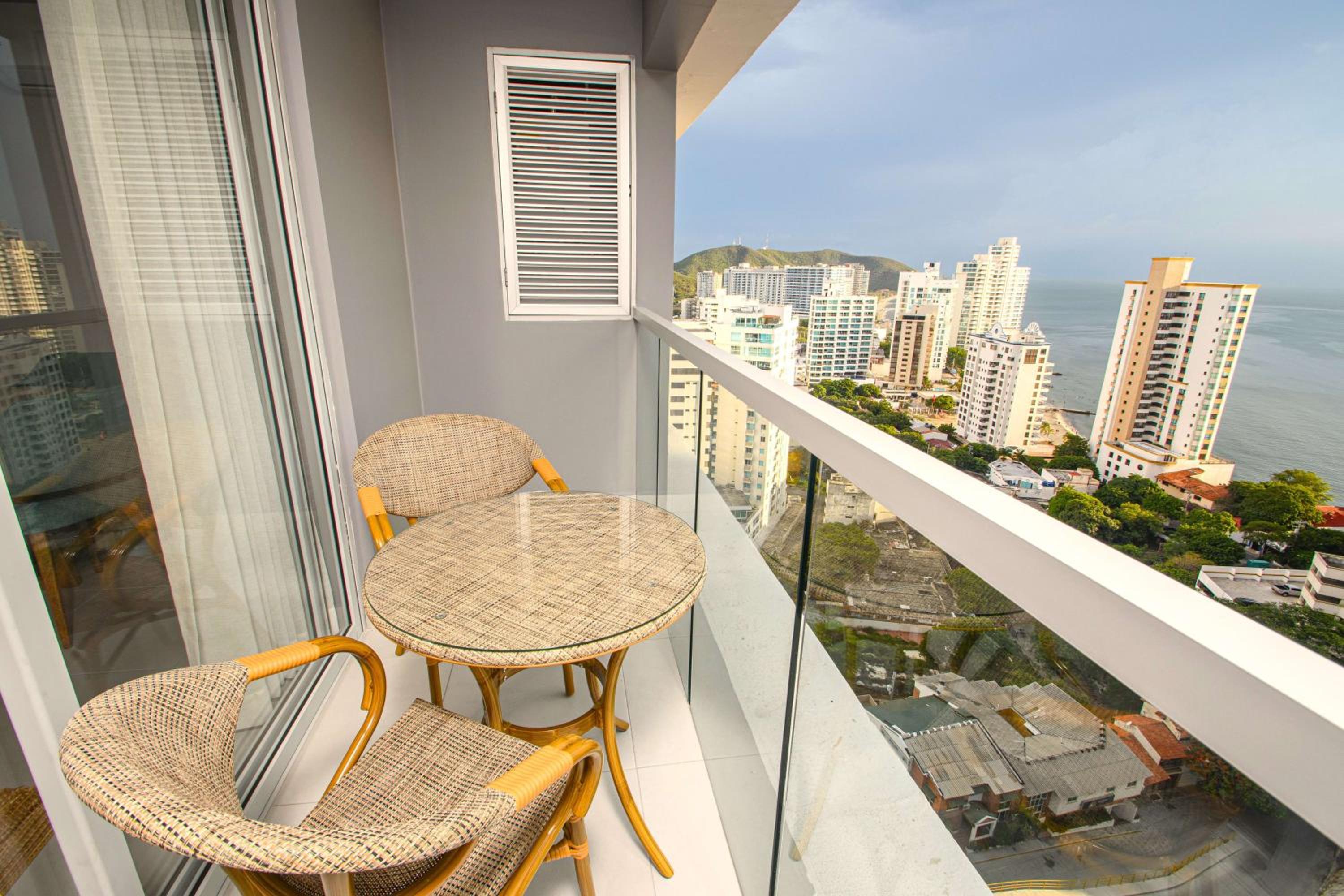 Exclusive Luxury Jr Suite 1BRD By ENCOR