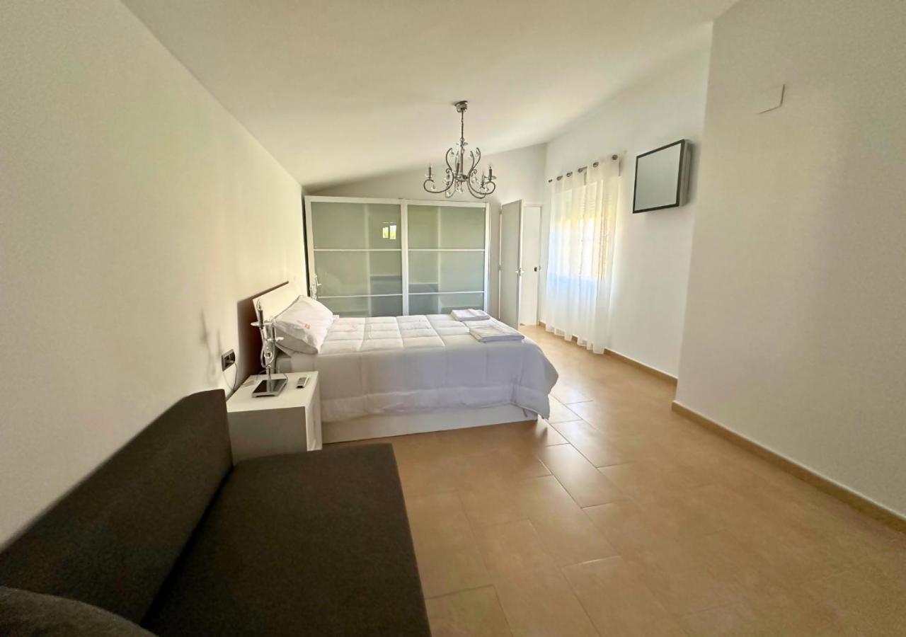 Villa Bonavista: Exclusiva Villa Privada en Elche