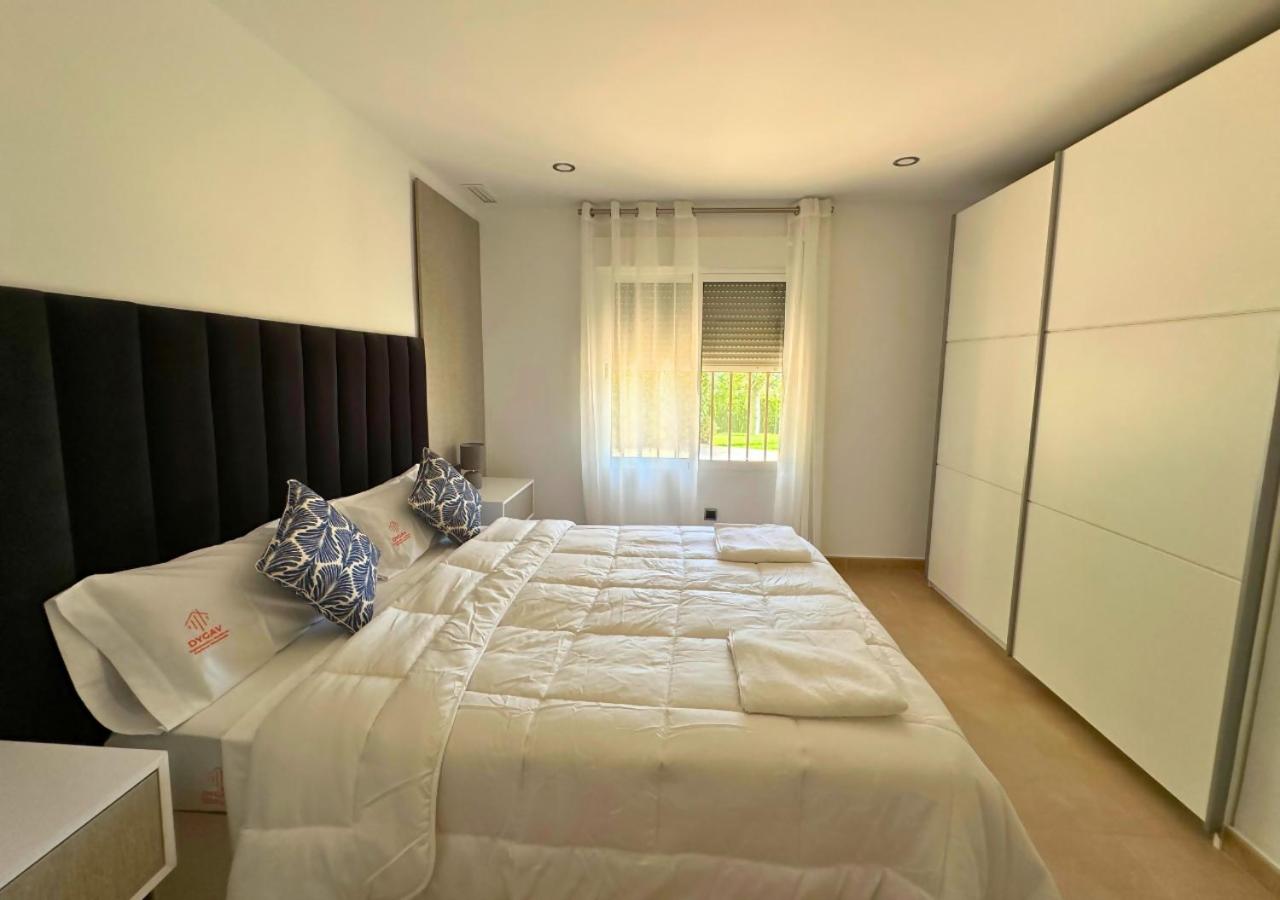 Villa Bonavista: Exclusiva Villa Privada en Elche