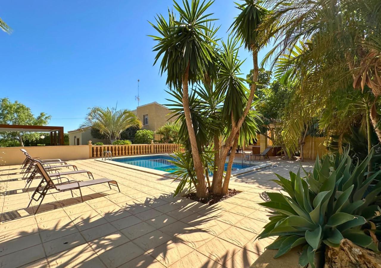 Villa Bonavista: Exclusiva Villa Privada en Elche