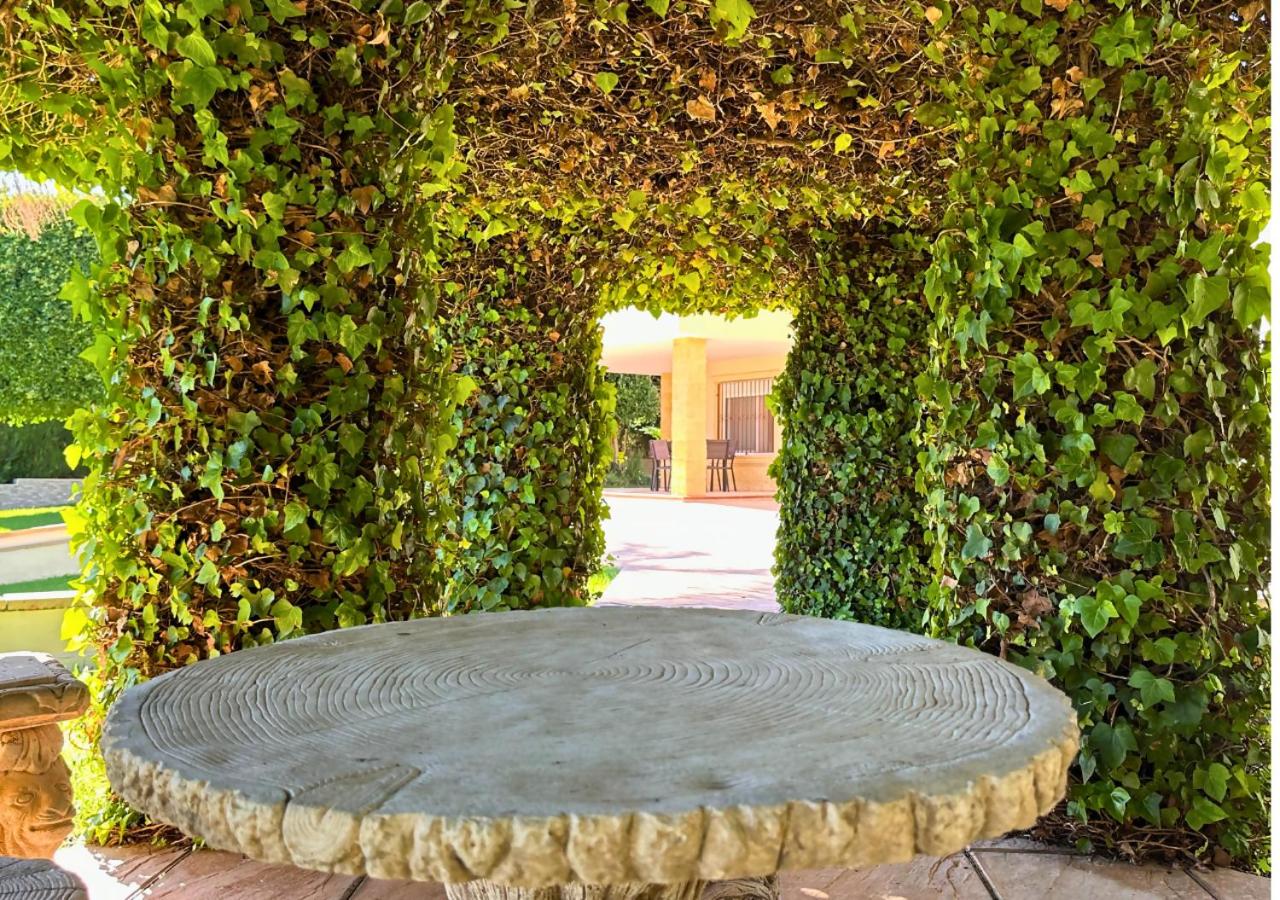 Villa Bonavista: Exclusiva Villa Privada en Elche