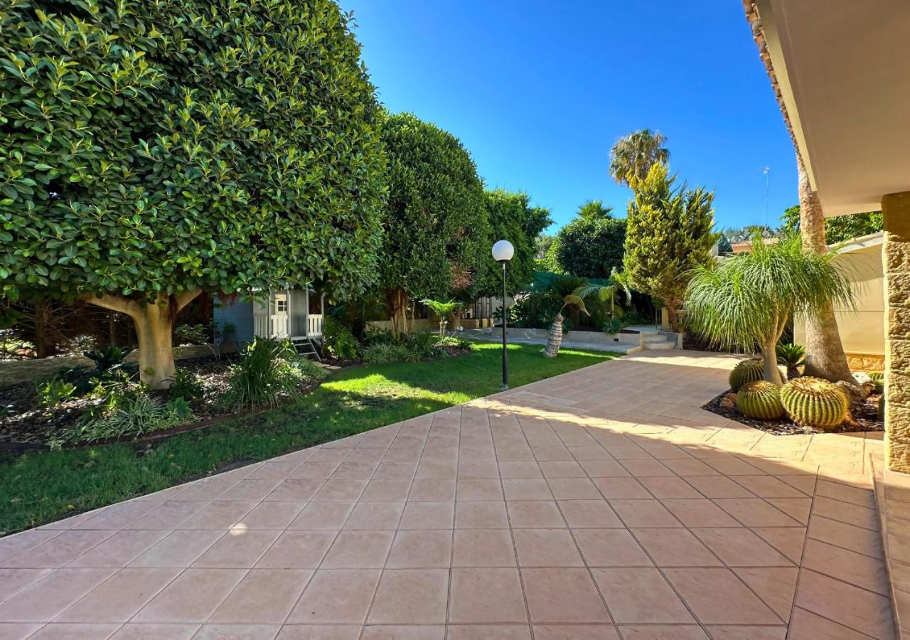 Villa Bonavista: Exclusiva Villa Privada en Elche