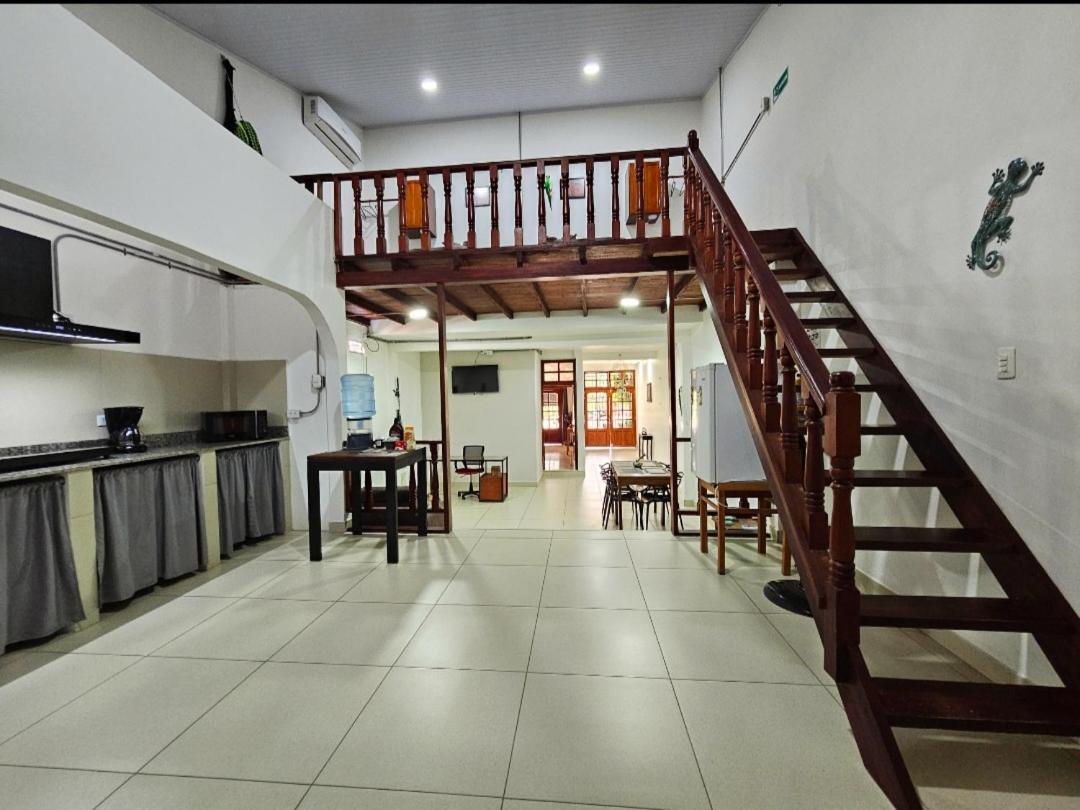 Kanaq Hotel Tours