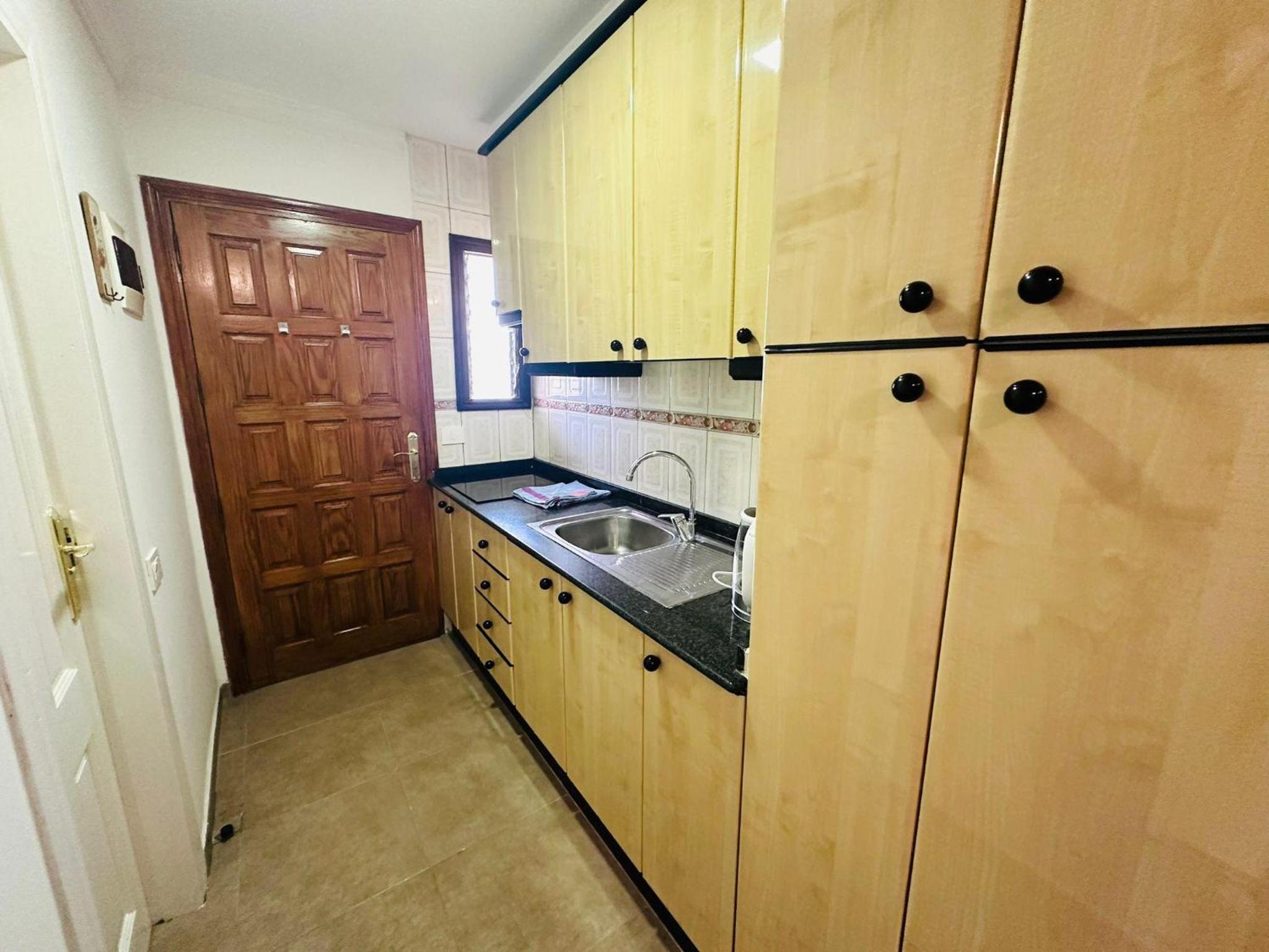 Cozy 2-Bed & Sofa-bed Studio - Pool Wifi Pets view 3