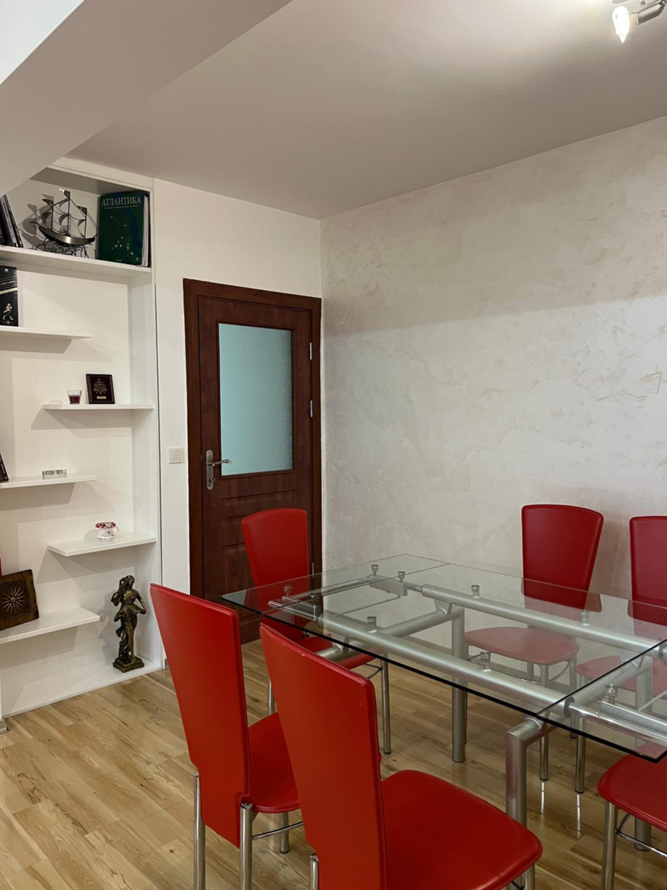 Luxury Apartment
