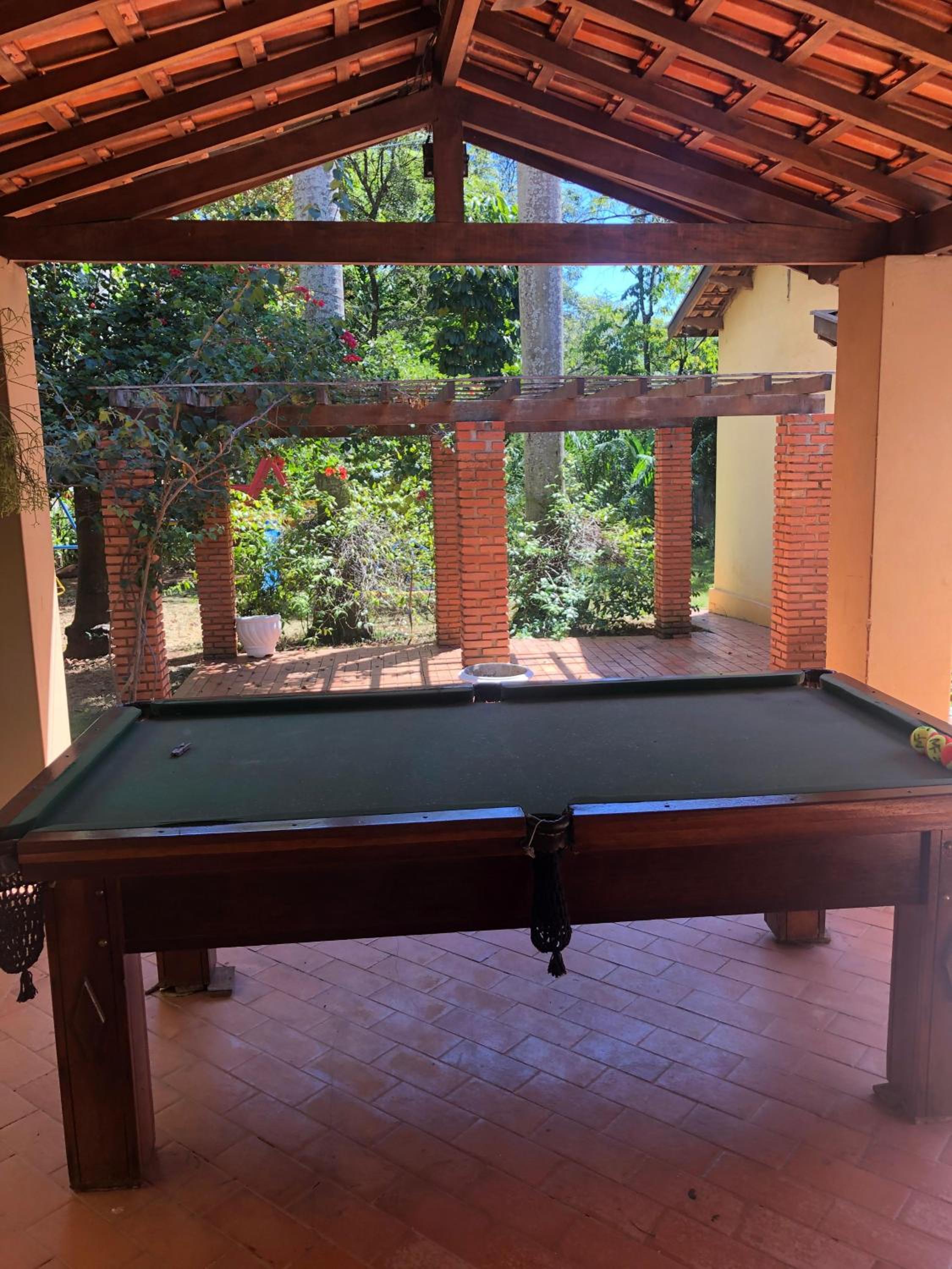 Chácara Linda e Aconchegante com 300mega Internet, Quadra Beach Tennis e Mesa de Sinuca