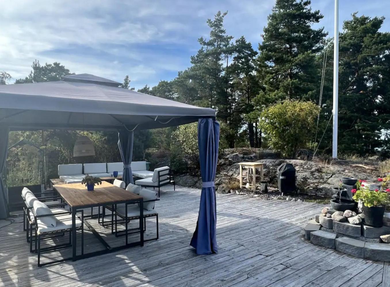 Hus i skärgården med bastu och sjöutsikt view 5