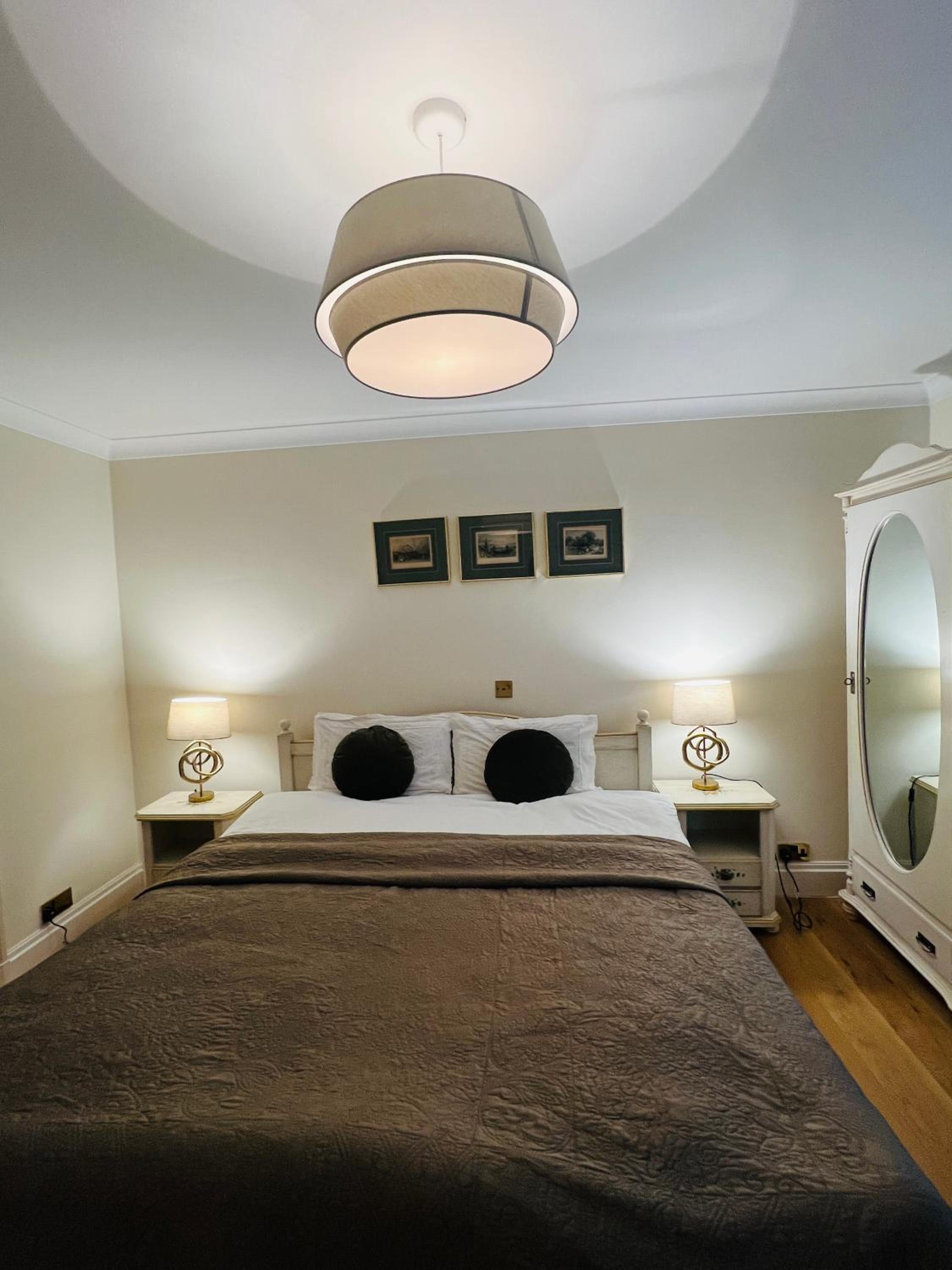 bloomrooms@Knightsbridge/HydePark