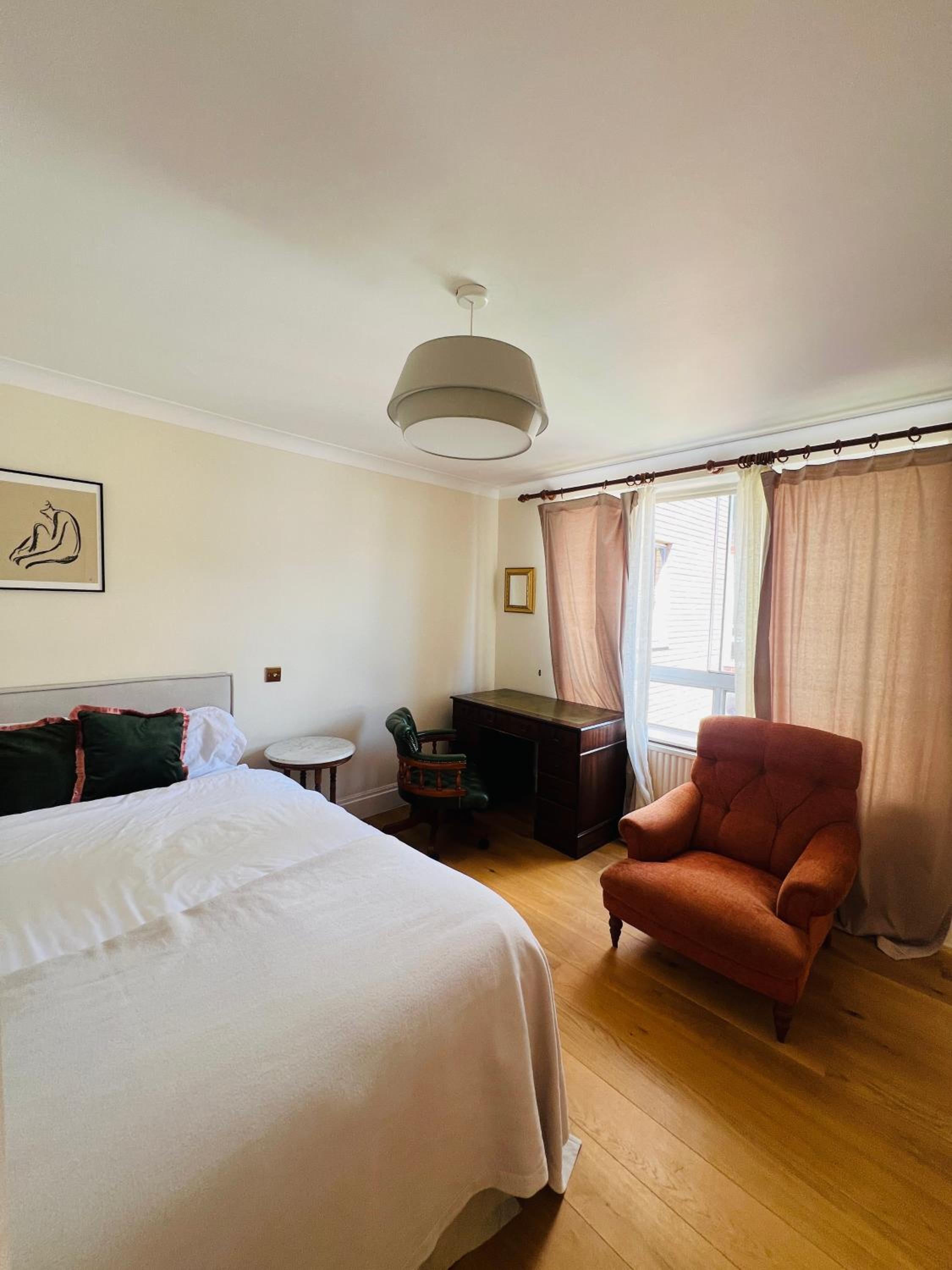 bloomrooms@Knightsbridge/HydePark