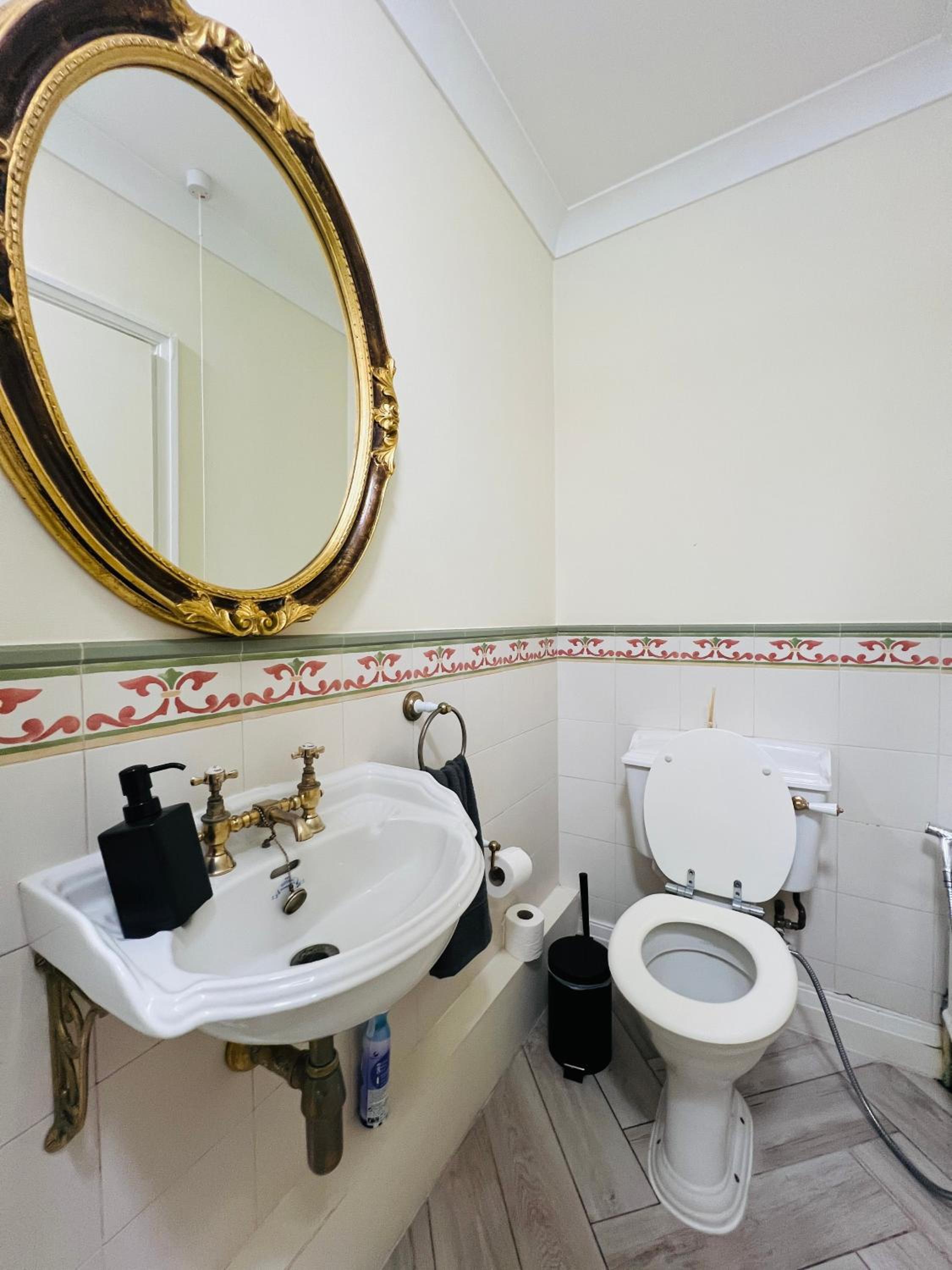 bloomrooms@Knightsbridge/HydePark