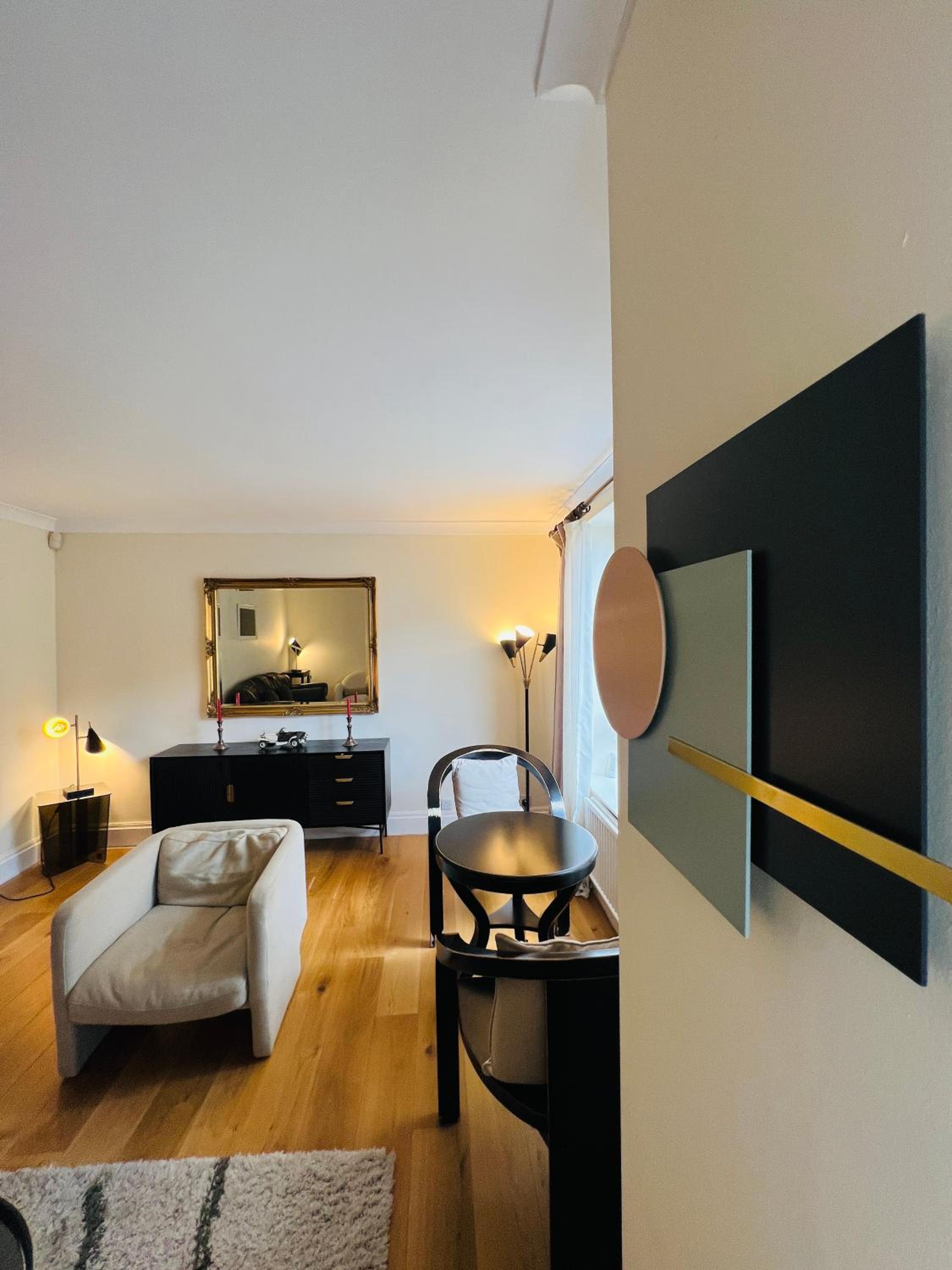 bloomrooms@Knightsbridge/HydePark