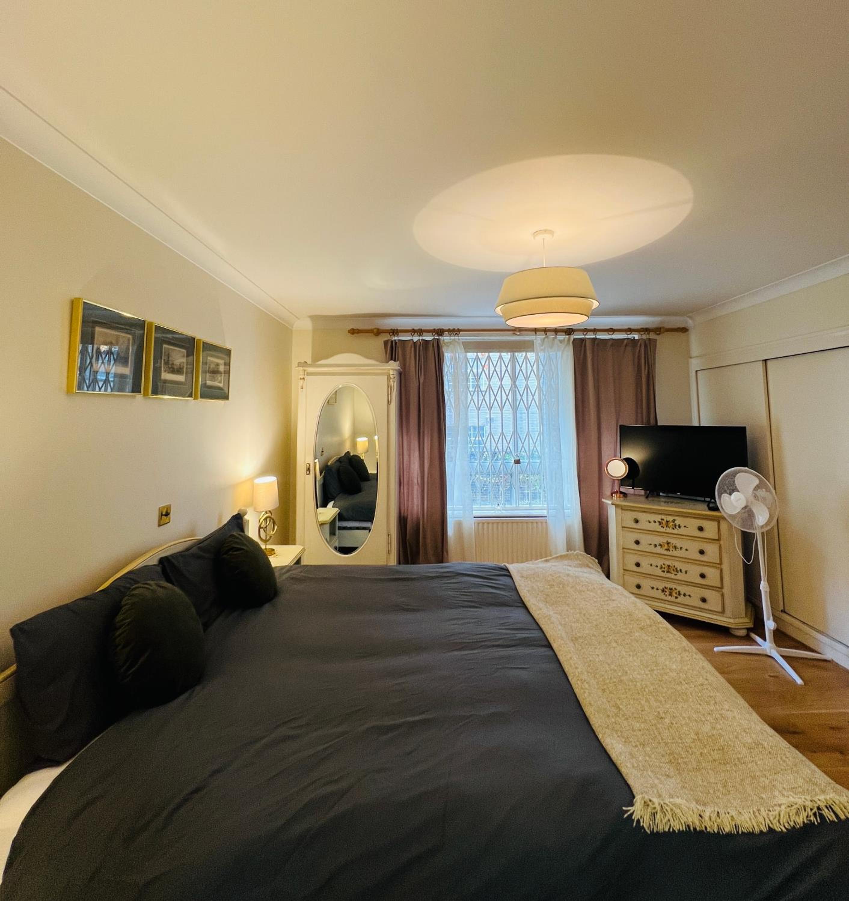 bloomrooms@Knightsbridge/HydePark