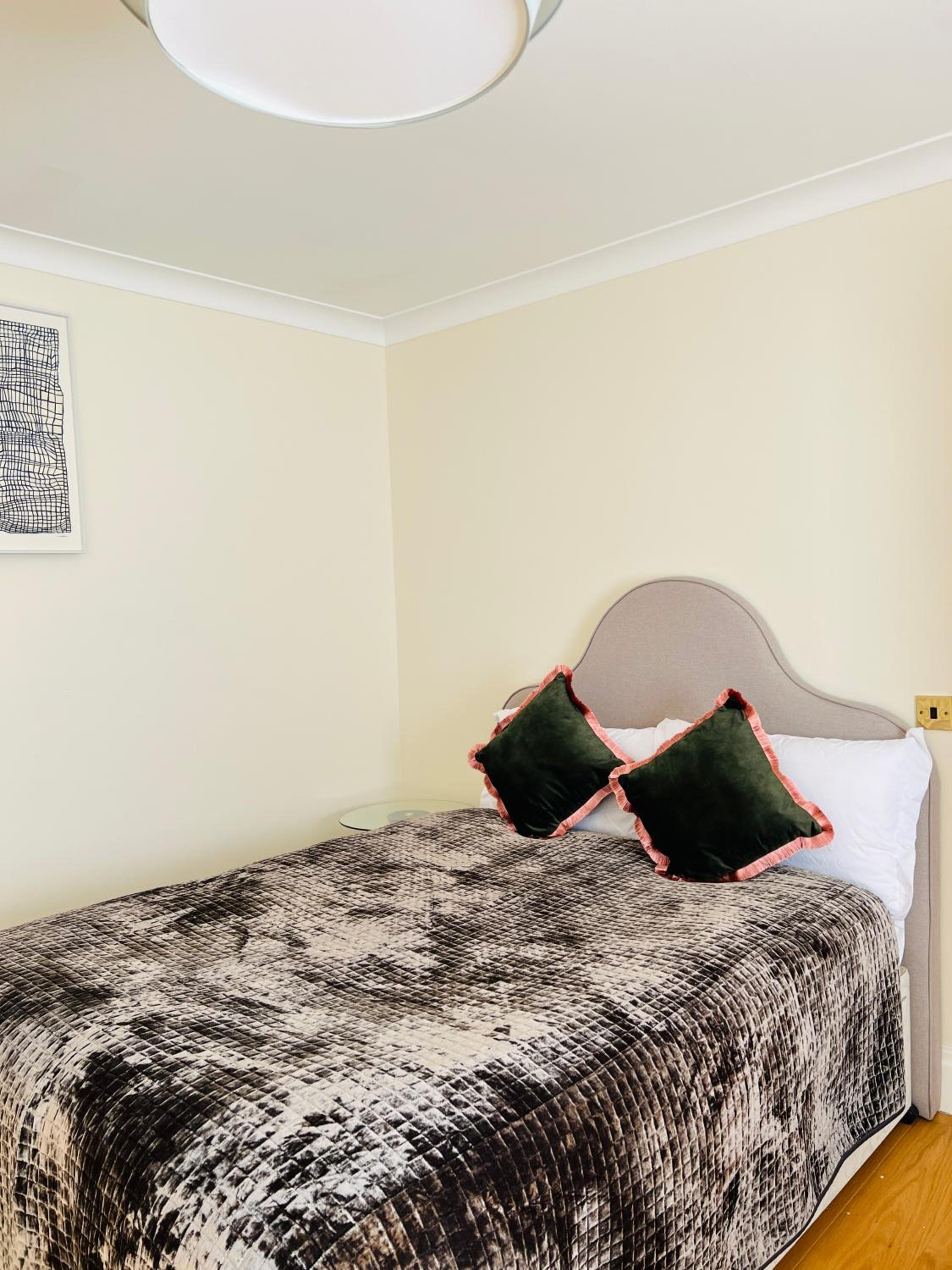 bloomrooms@Knightsbridge/HydePark