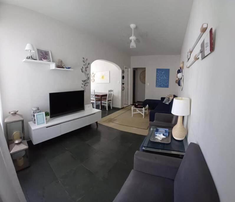 CF apartamento 300m da praia do forte