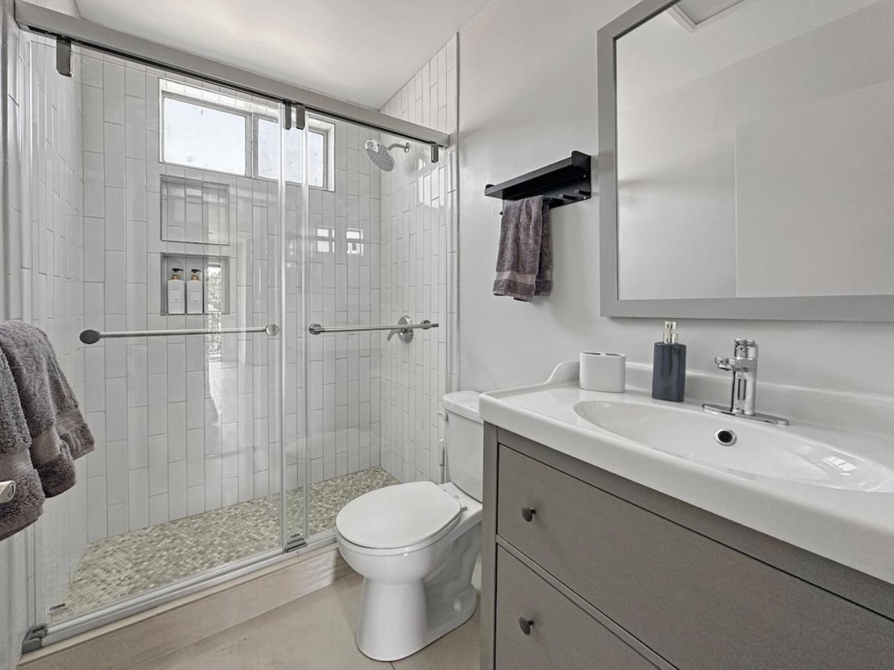 Discount For 30 Days Plus Stay In Culver City
