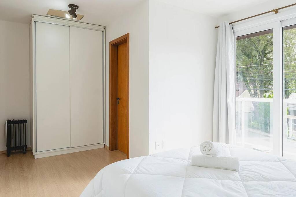 Casa duplex com lareira - Canela