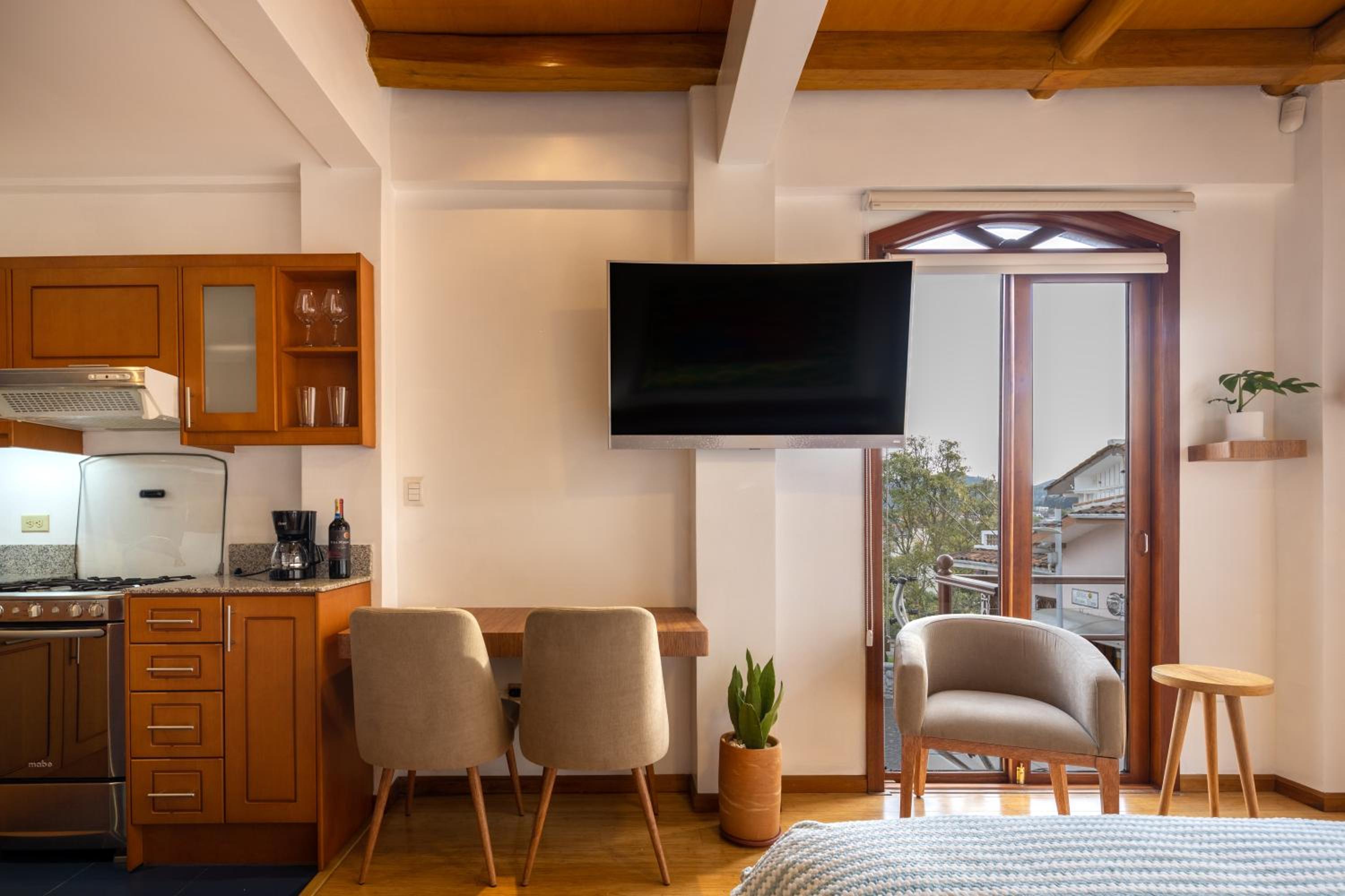 Bumba Suites