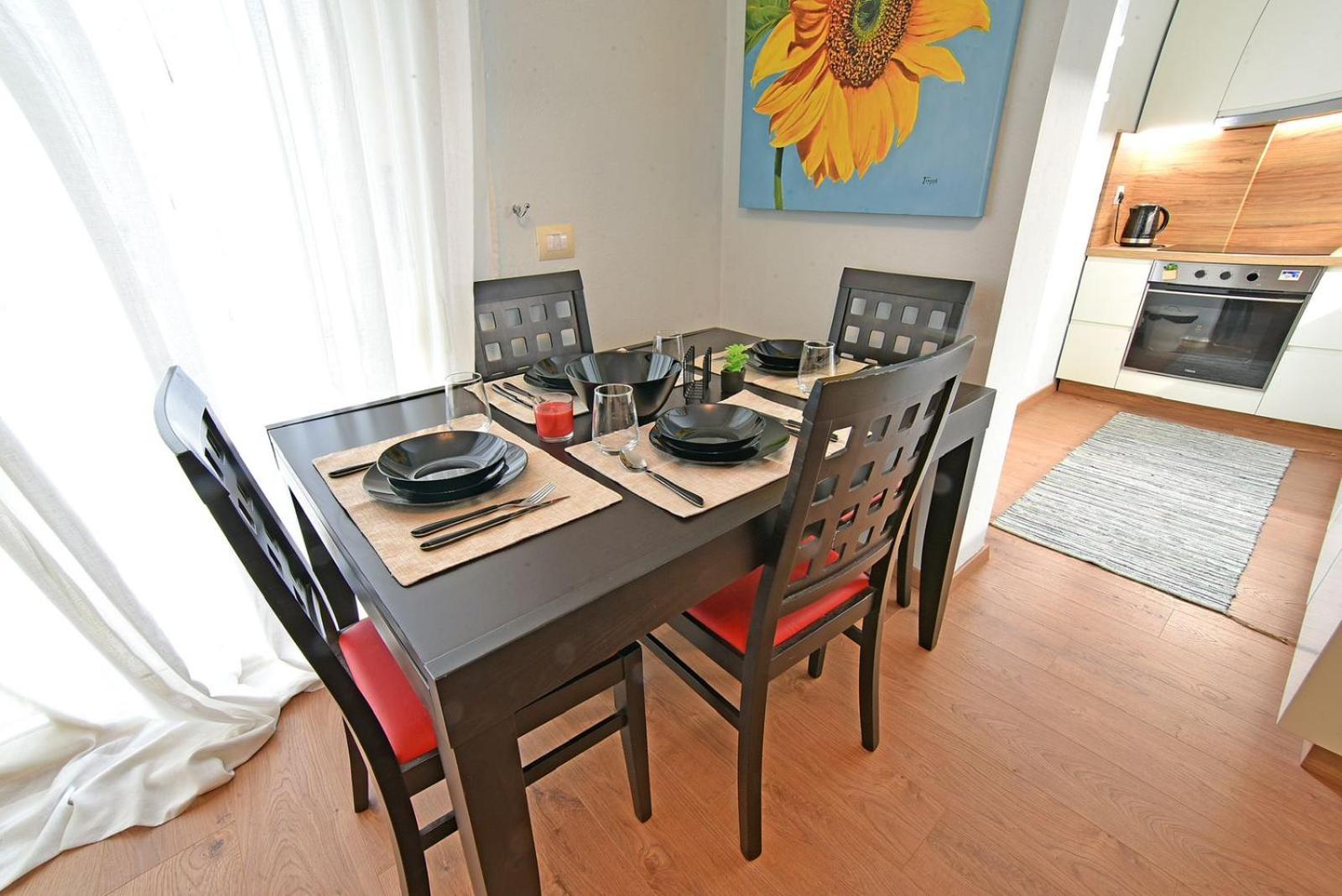 ELLE`s HOME