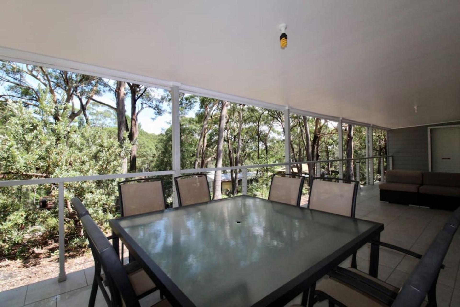 Wrights Beach Bungalow - Walk to the water