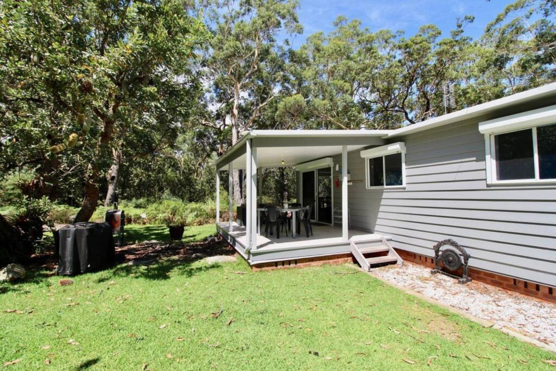 Wrights Beach Bungalow - Walk to the water