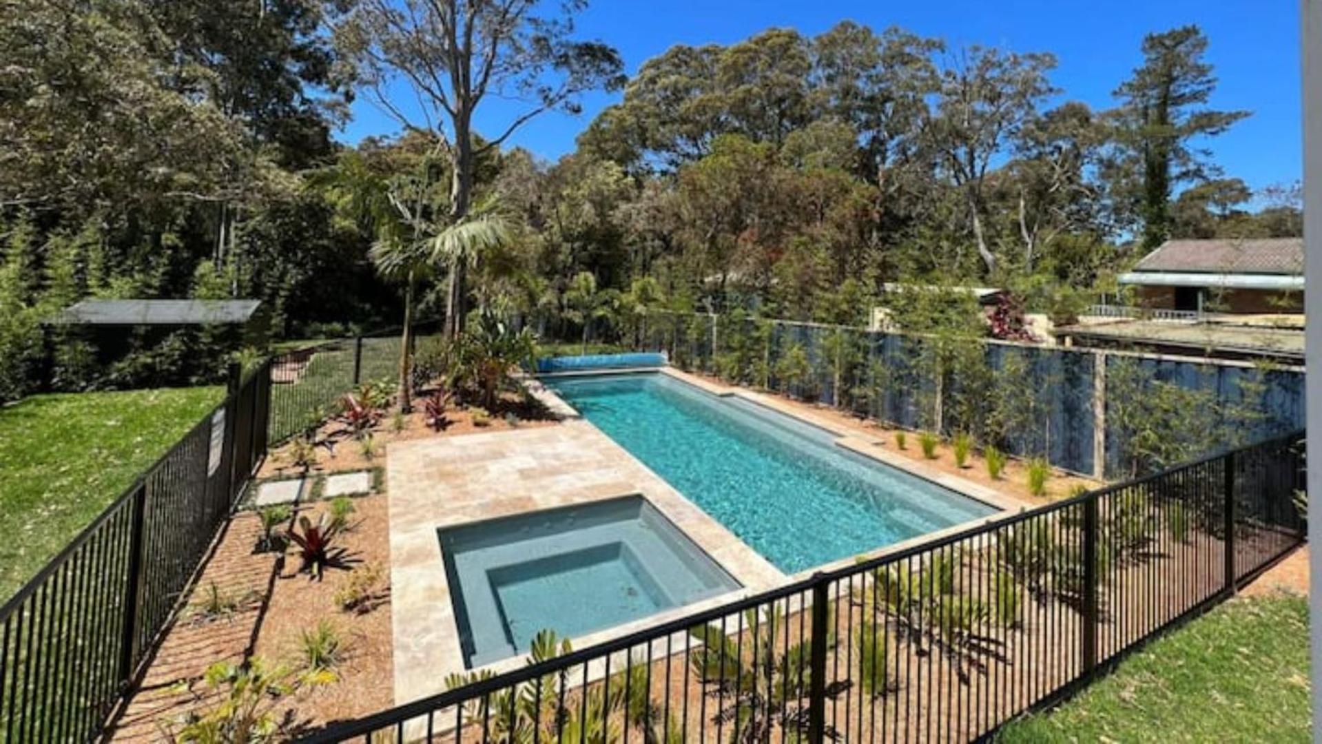 The Bay Haus - Luxury Escape with Private Pool, minutes to Jervis Bay's beaches