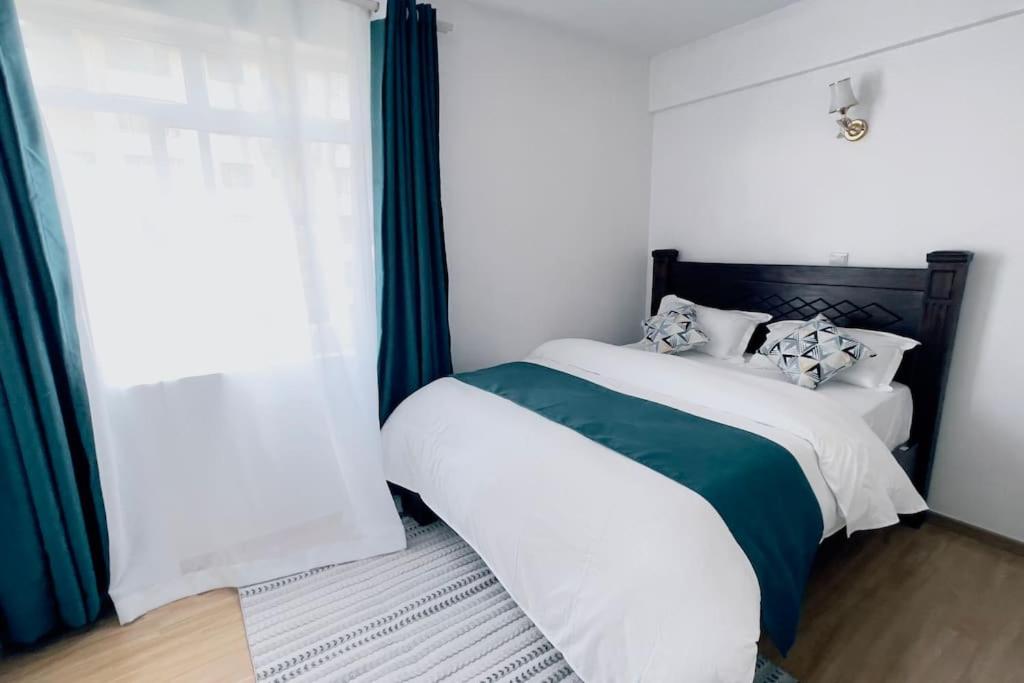 2 bedroom near upperhill & yaya view 2