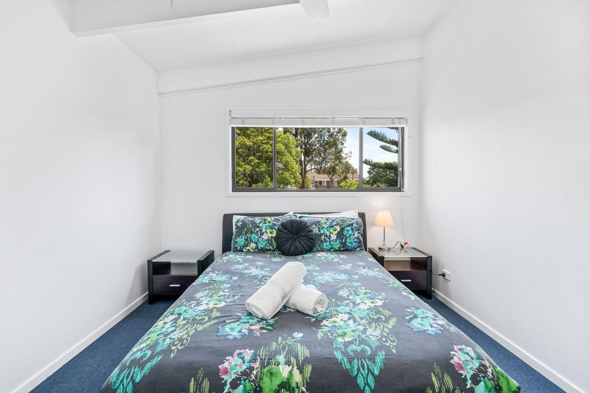 Sabia Beach House 2.0 - Beachfront - Sleeps 6