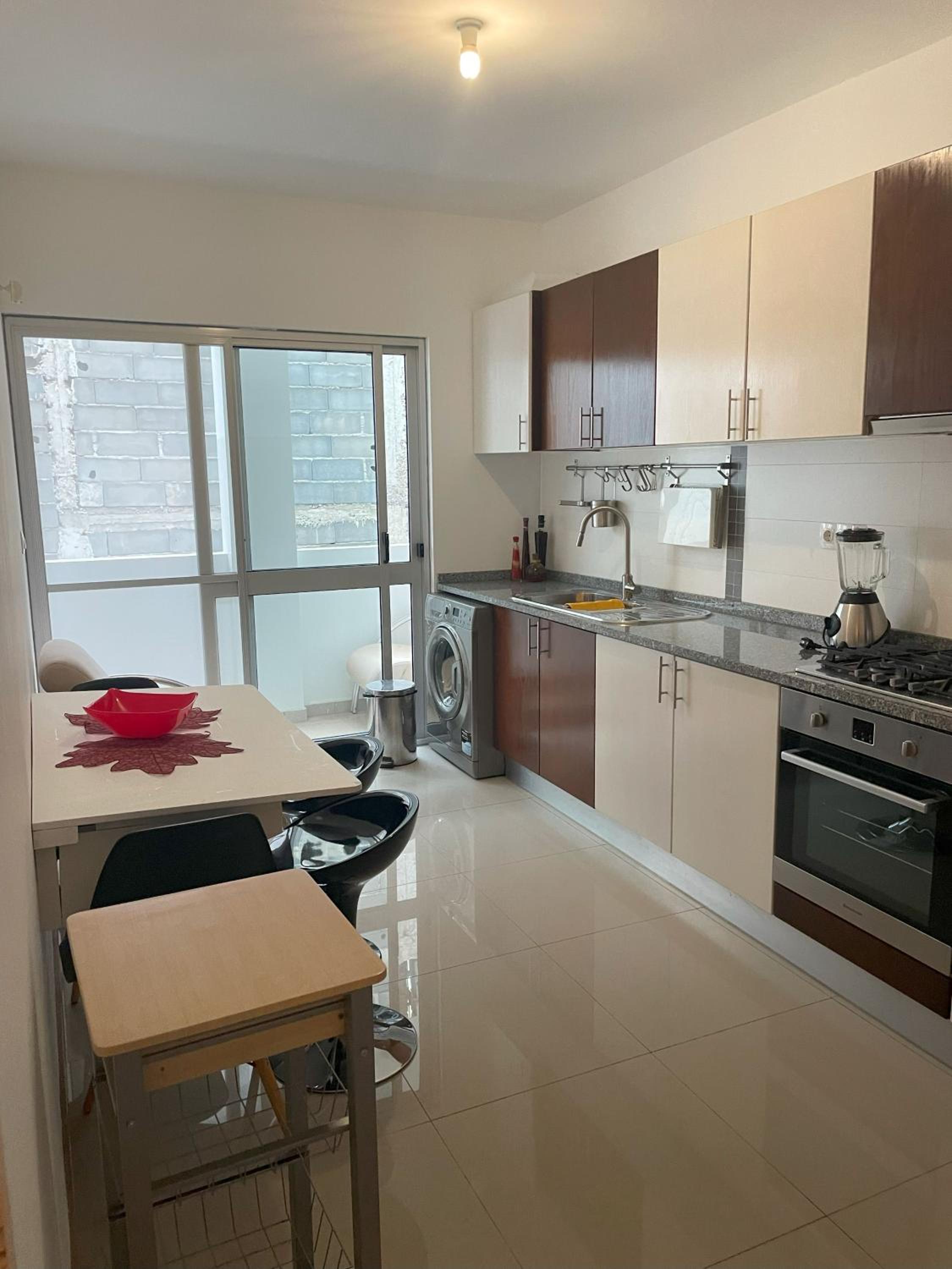 Meraki's Apartment