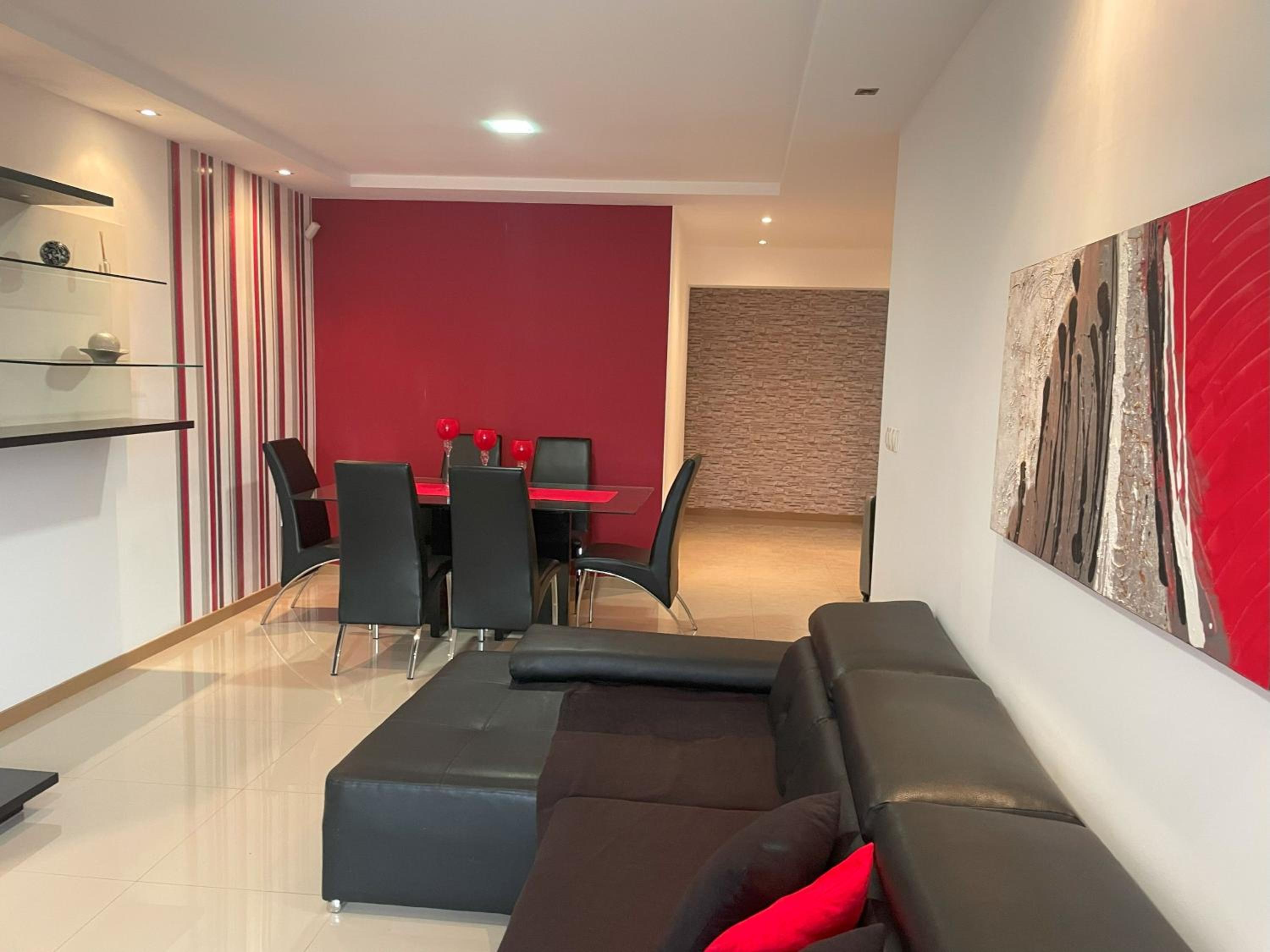 Meraki's Apartment