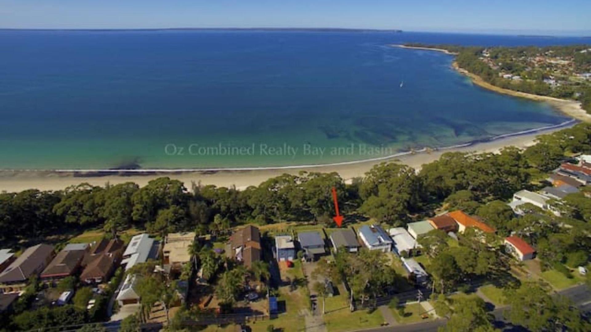 Sabia Beach House Vincentia - Family Fun - Beachfront
