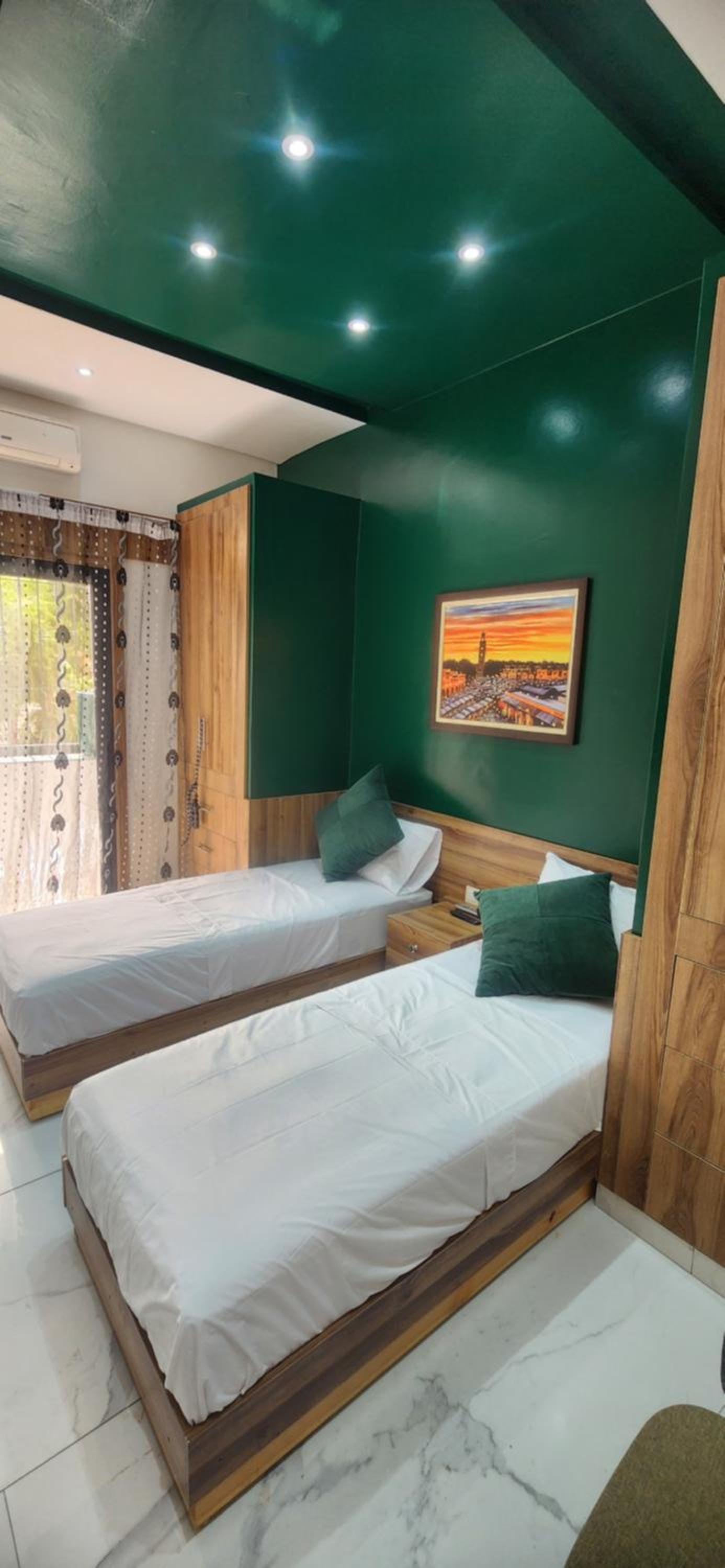 hotel room