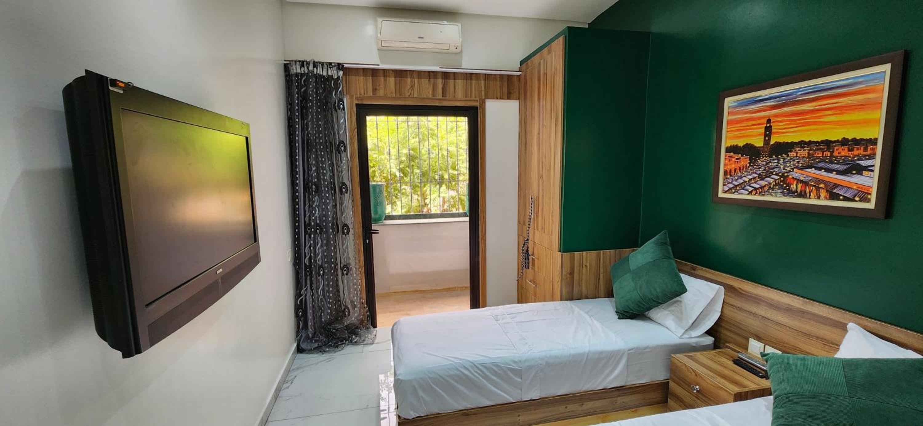 hotel room