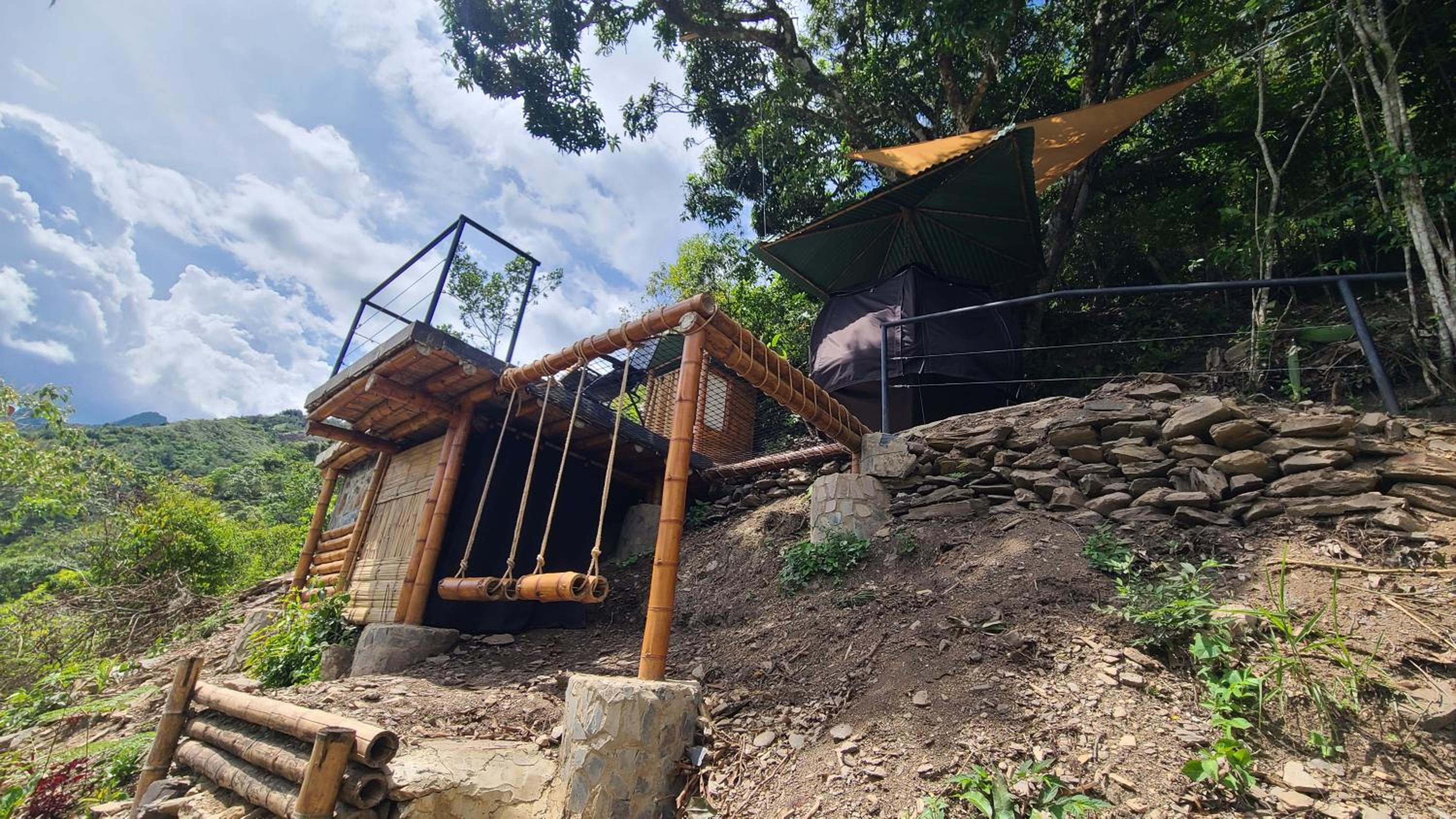 Colibamboo the Nest, El nido glamping con hermosas vistas