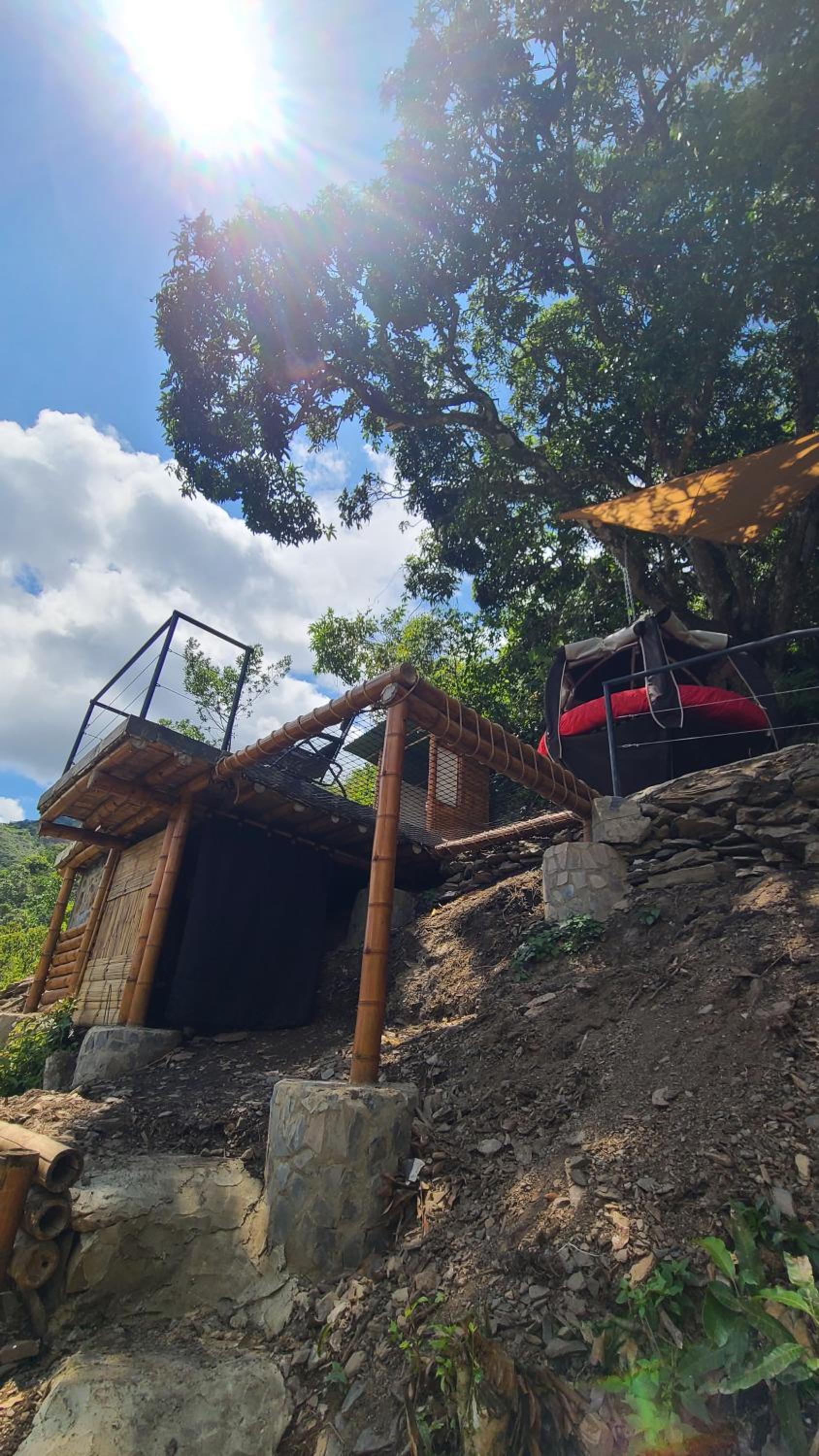 Colibamboo the Nest, El nido glamping con hermosas vistas