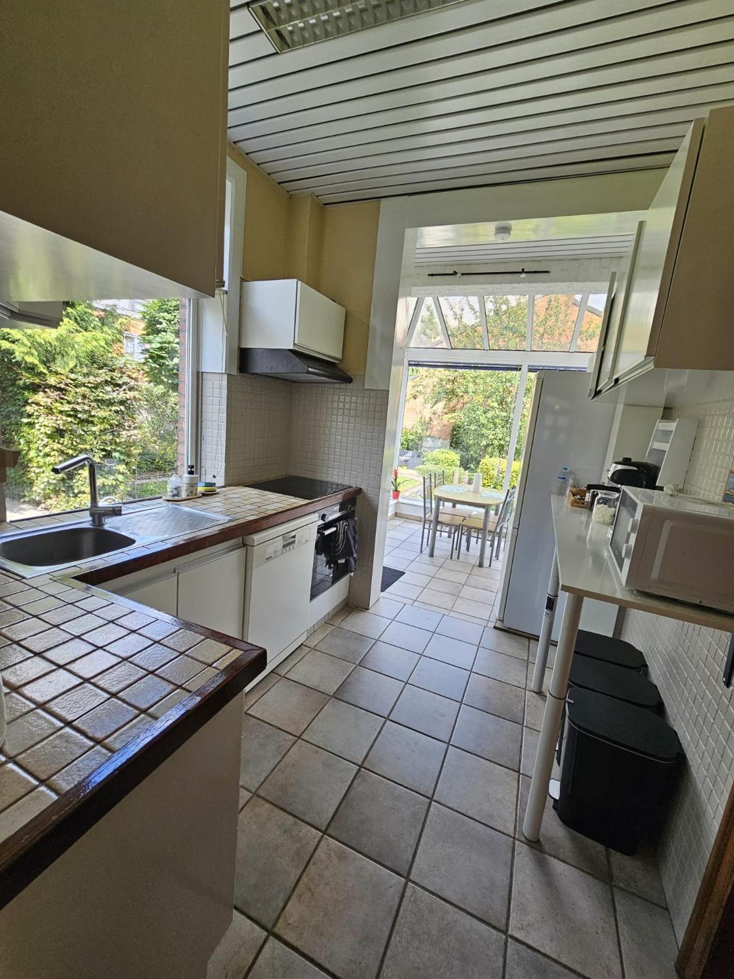 Maison 3 chambres, garage et jardin