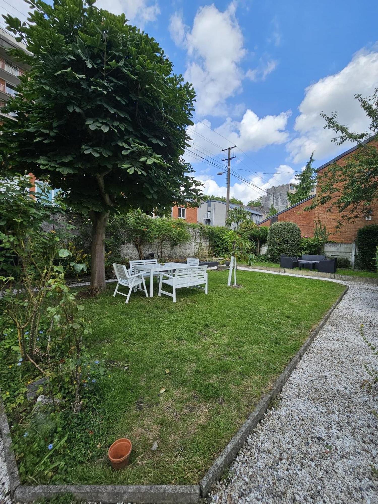 Maison 3 chambres, garage et jardin
