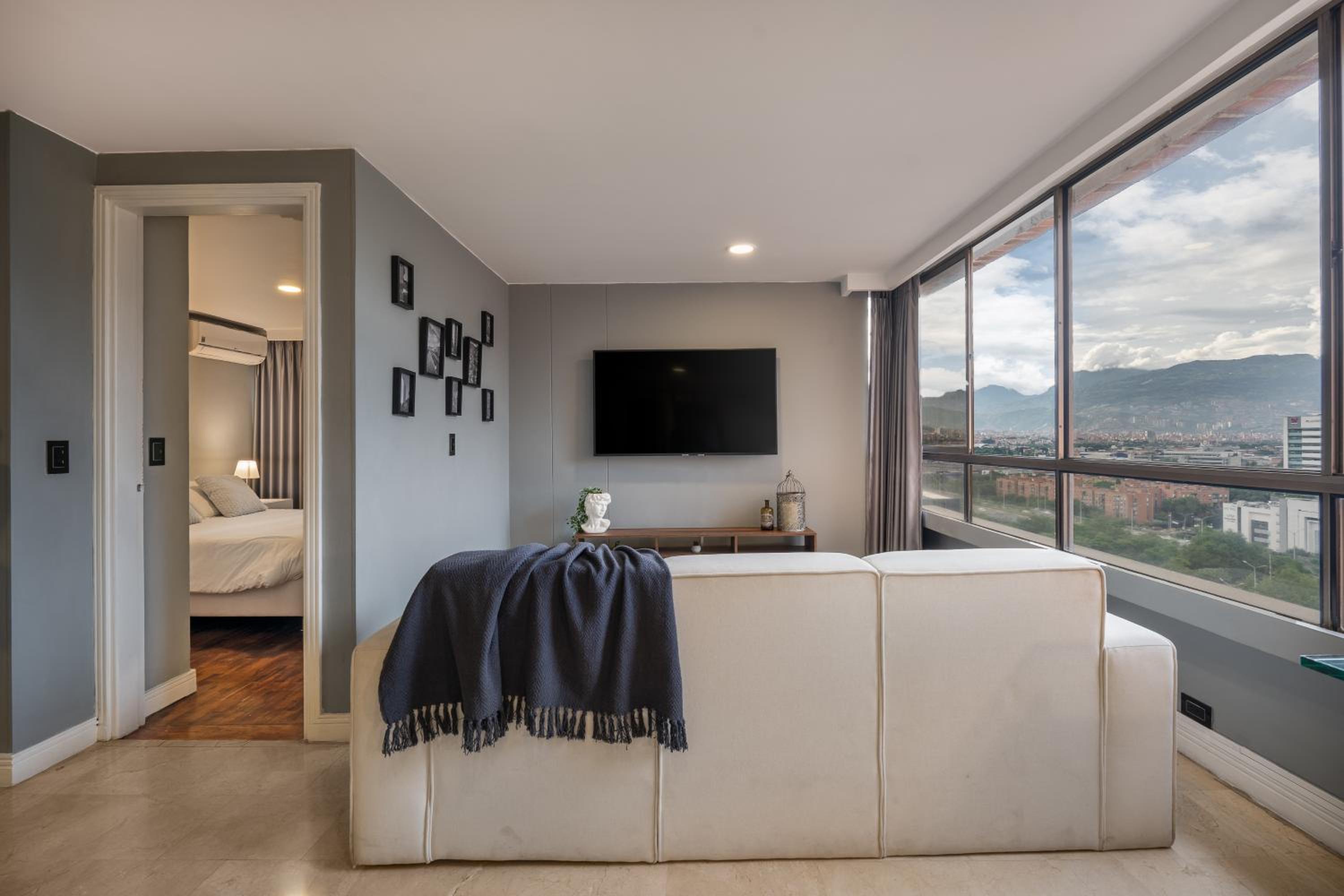 Apartamento 1003 Alcázar de Oviedo