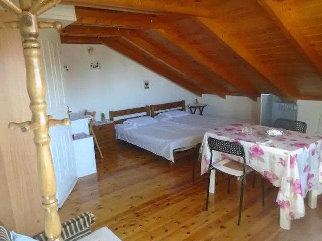 Voula's Loft in Lefkas Town view 2