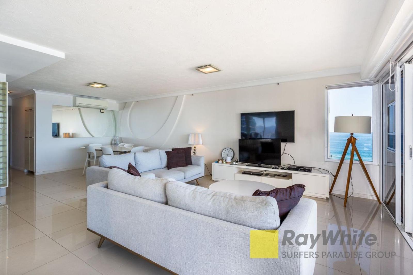 Zenith Apartments - Q Stay